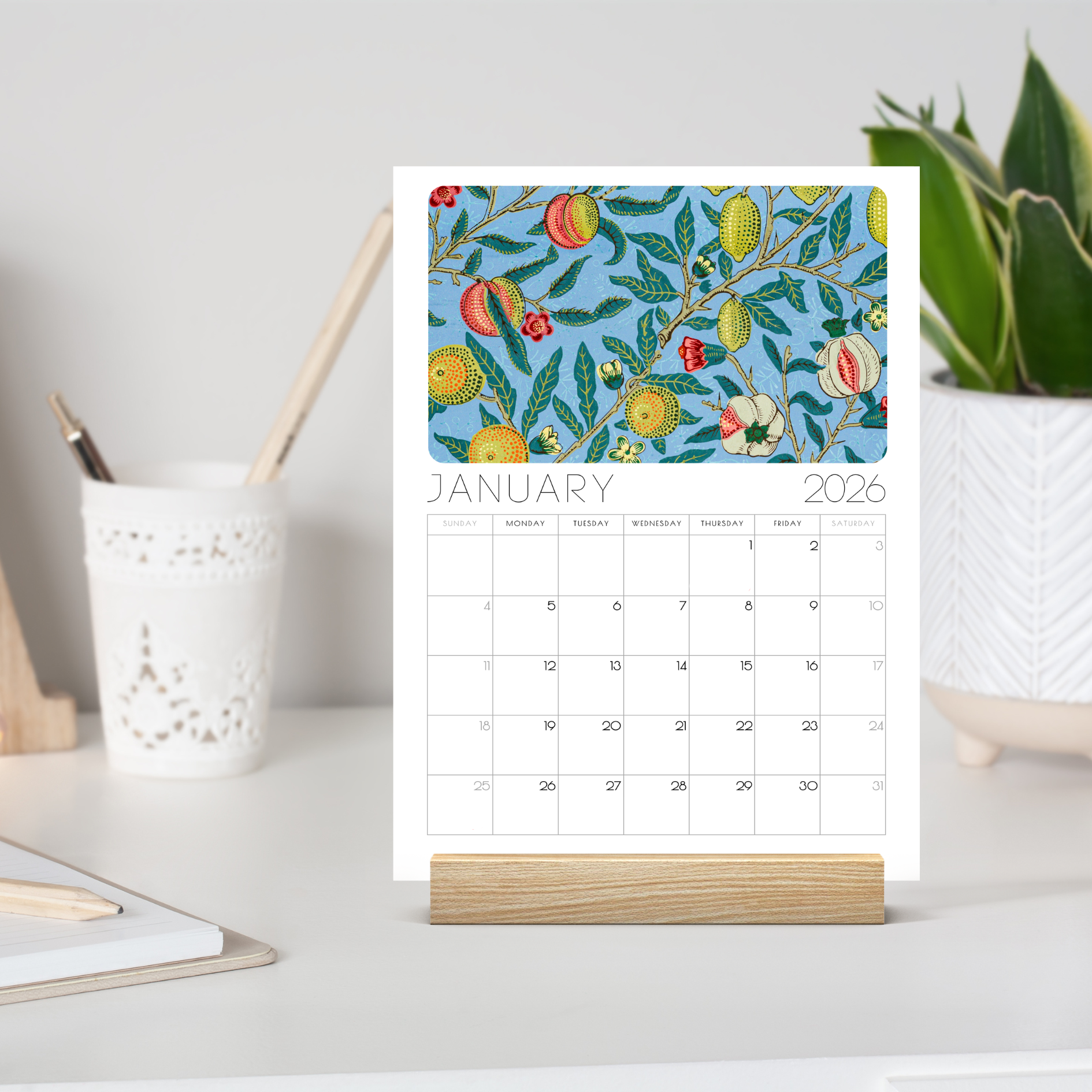 William Morris 2026 Desk Calendar – Vintage Arts & Crafts Floral Design with or without wooden stand
