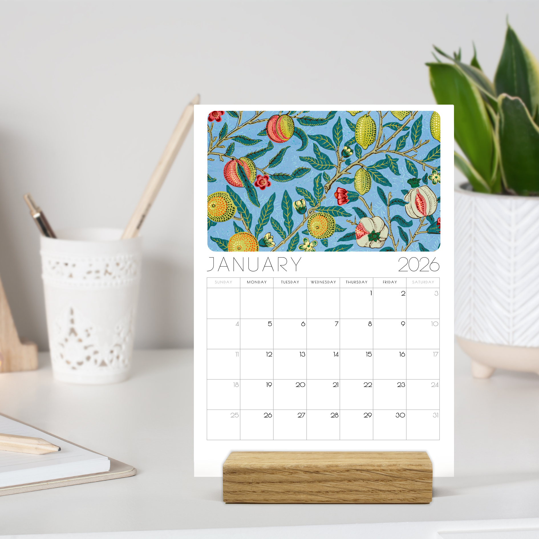 William Morris 2026 Desk Calendar – Vintage Arts & Crafts Floral Design with or without wooden stand