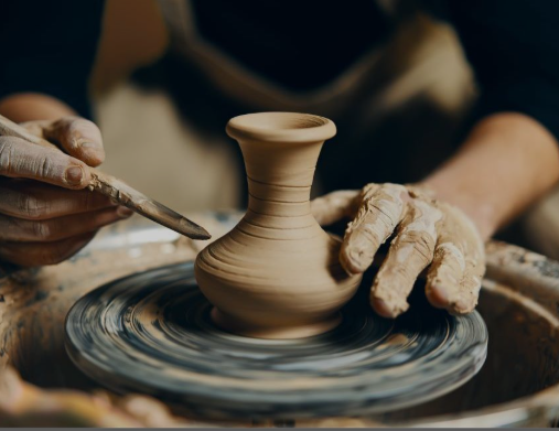 Adult Pottery Class  Wednesday 9:30-12:00 pm, 12 week session