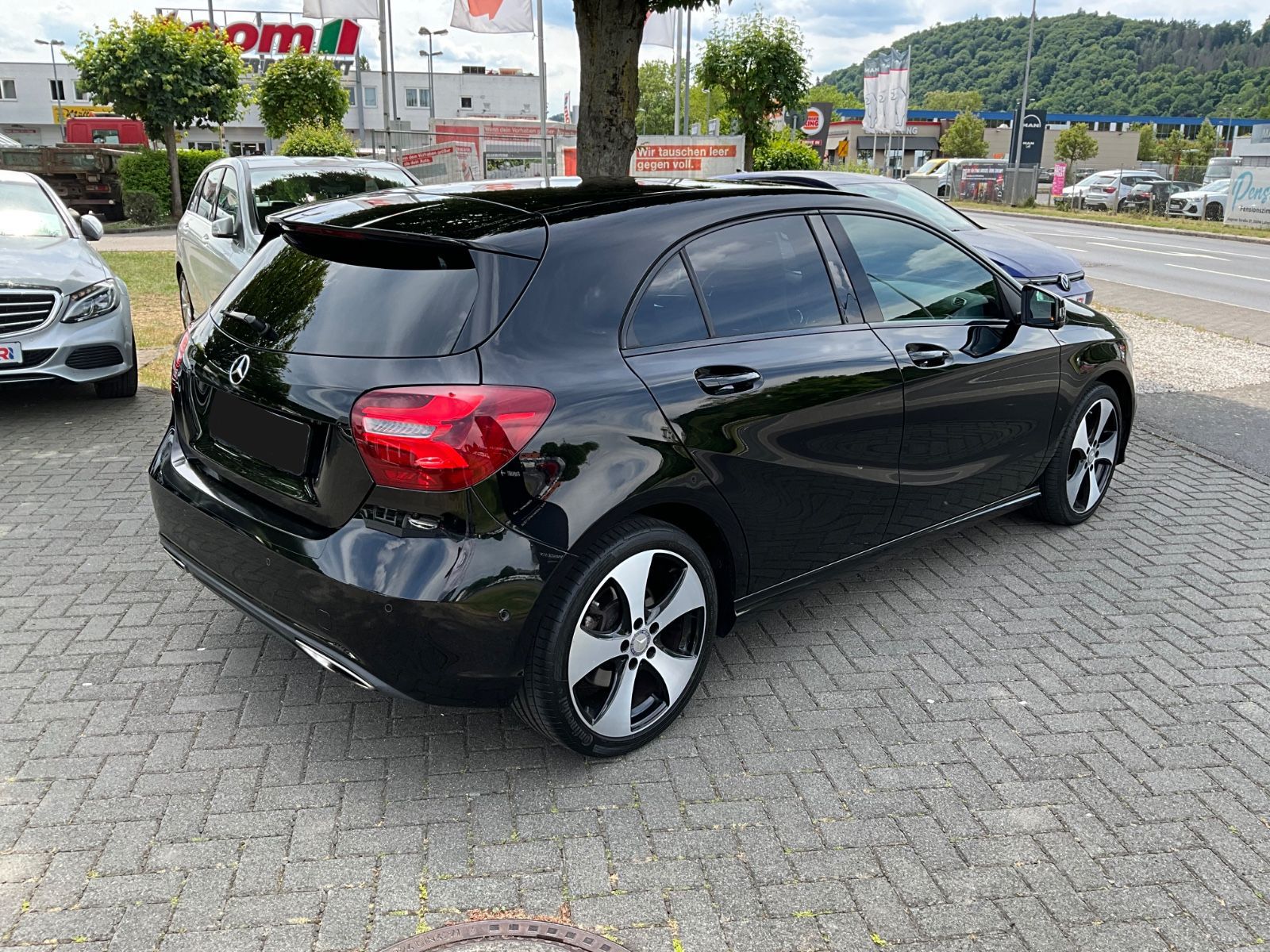 Mercedes-Benz A 200