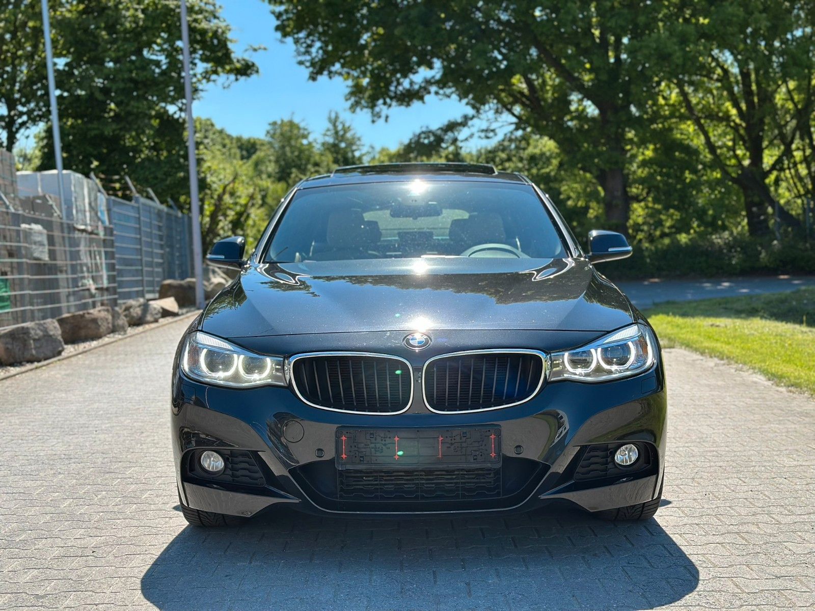 BMW 330 Gran Turismo