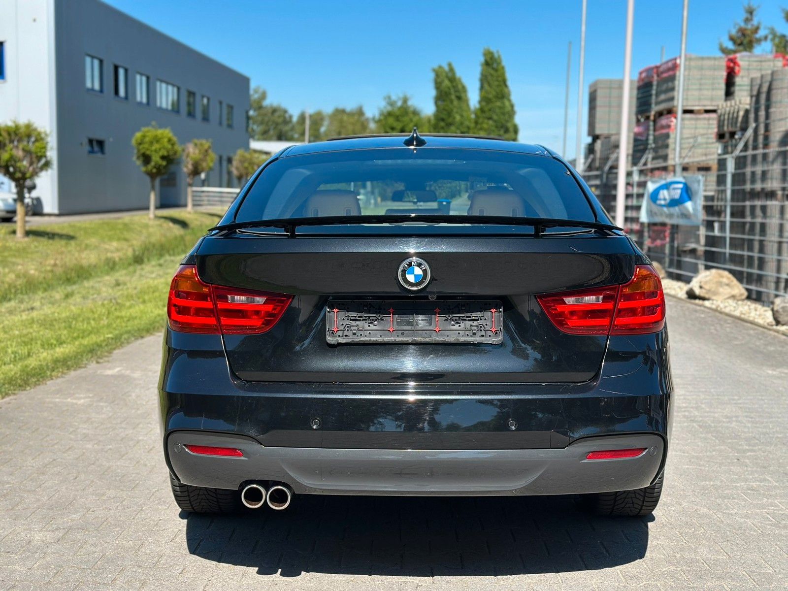 BMW 330 Gran Turismo