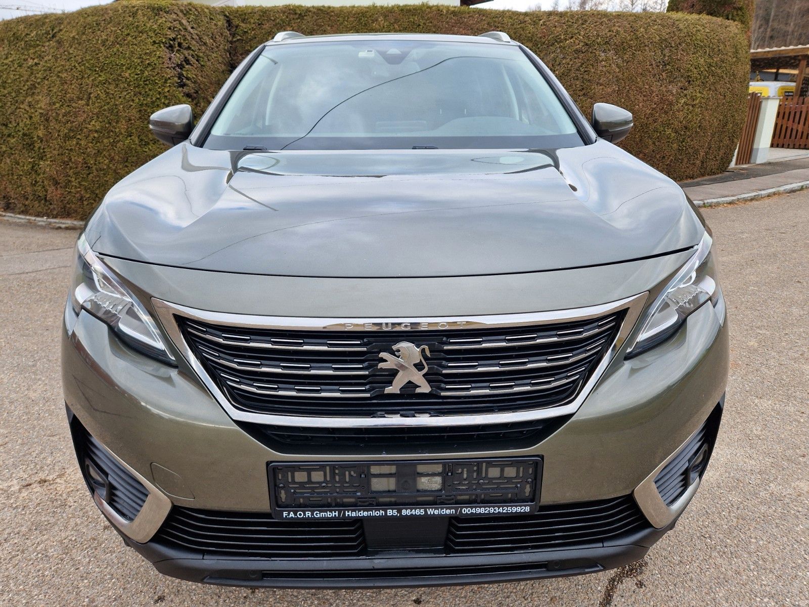 Peugeot 5008