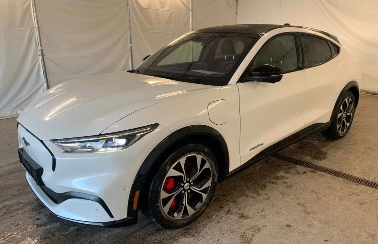 Ford Mustang Mach-E AWD