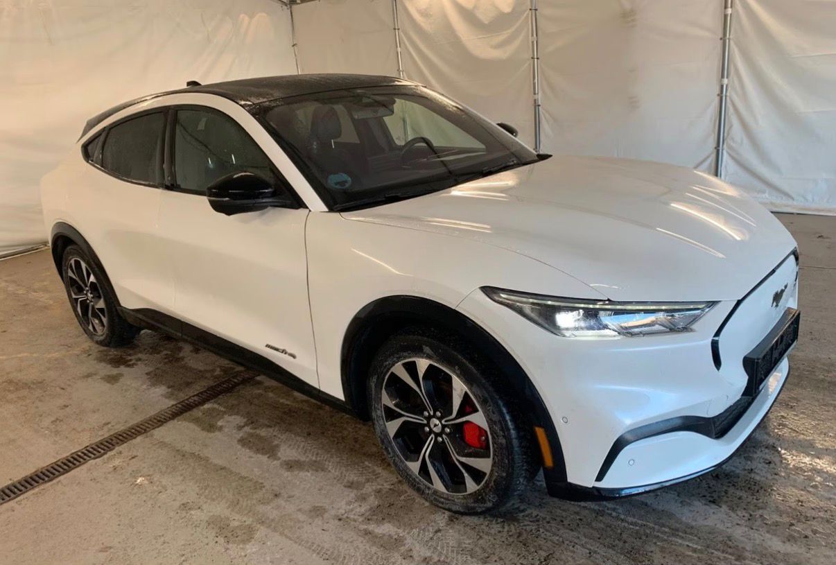 Ford Mustang Mach-E AWD