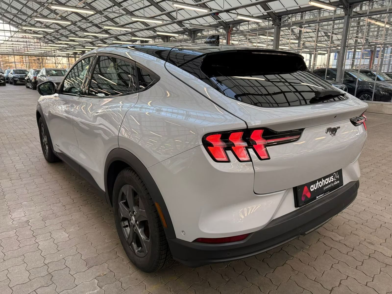 Ford Mustang Mach-E RWD