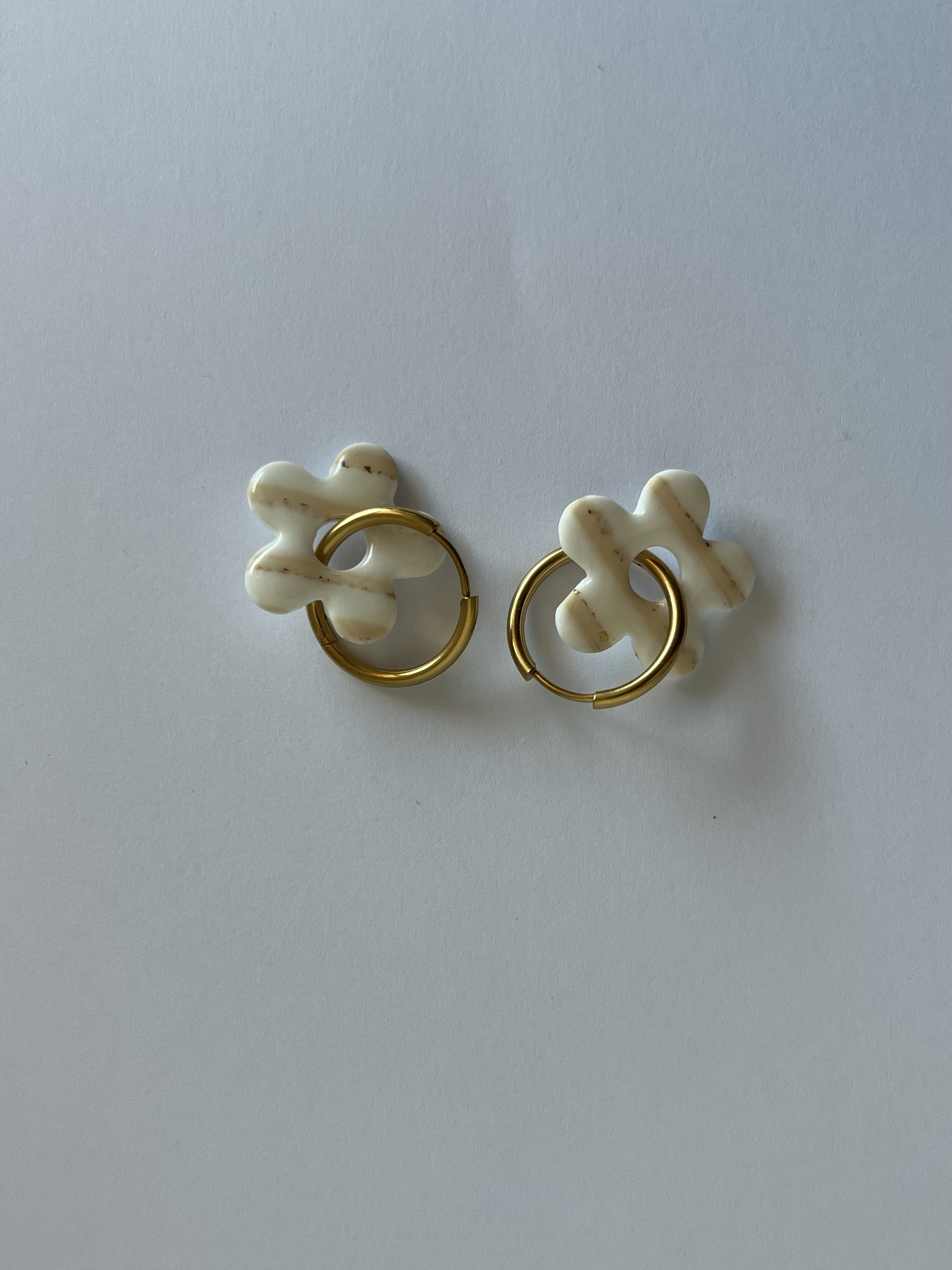 Aro charms lineas marmoladas