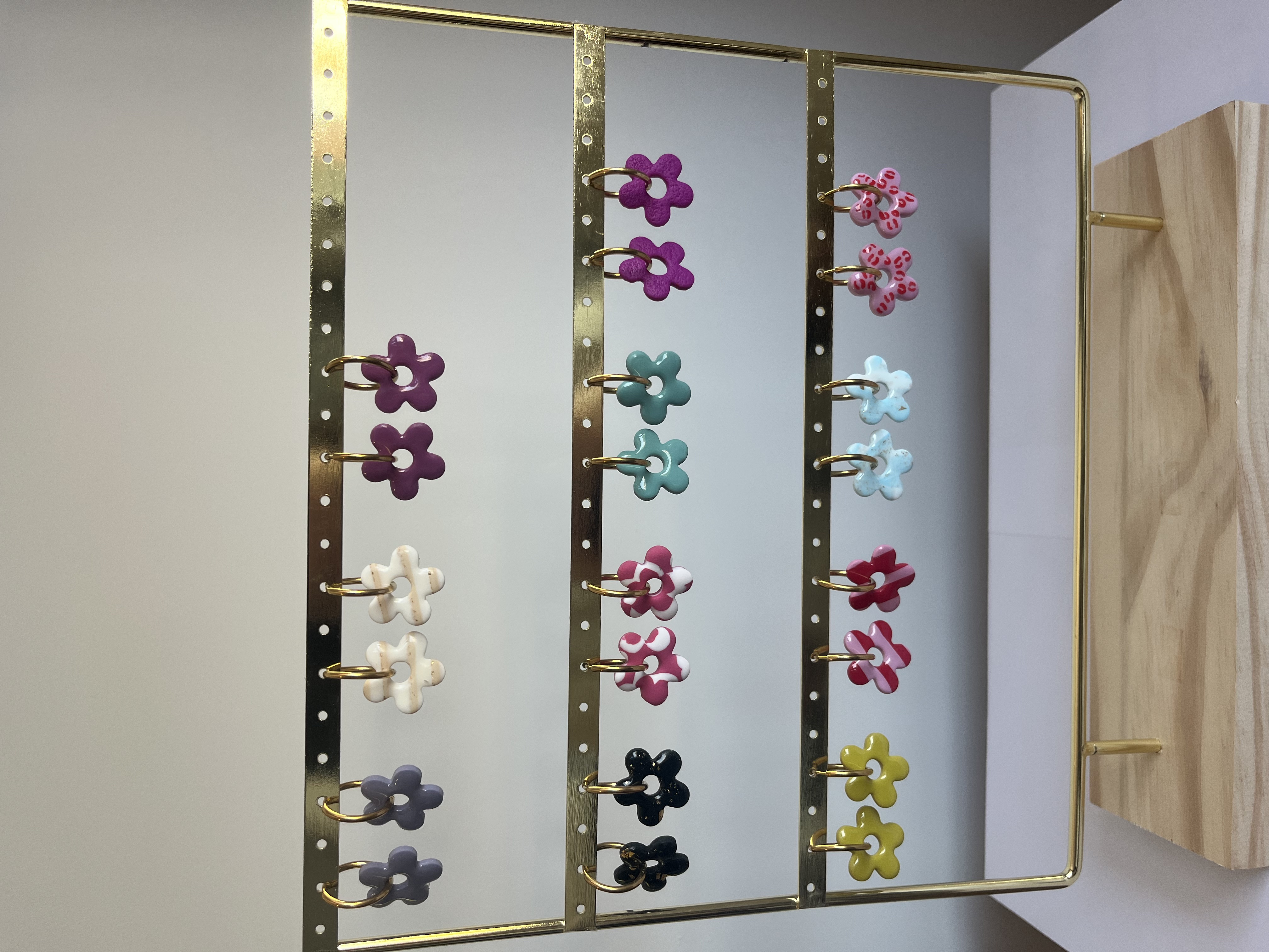 Aro charms lineas marmoladas