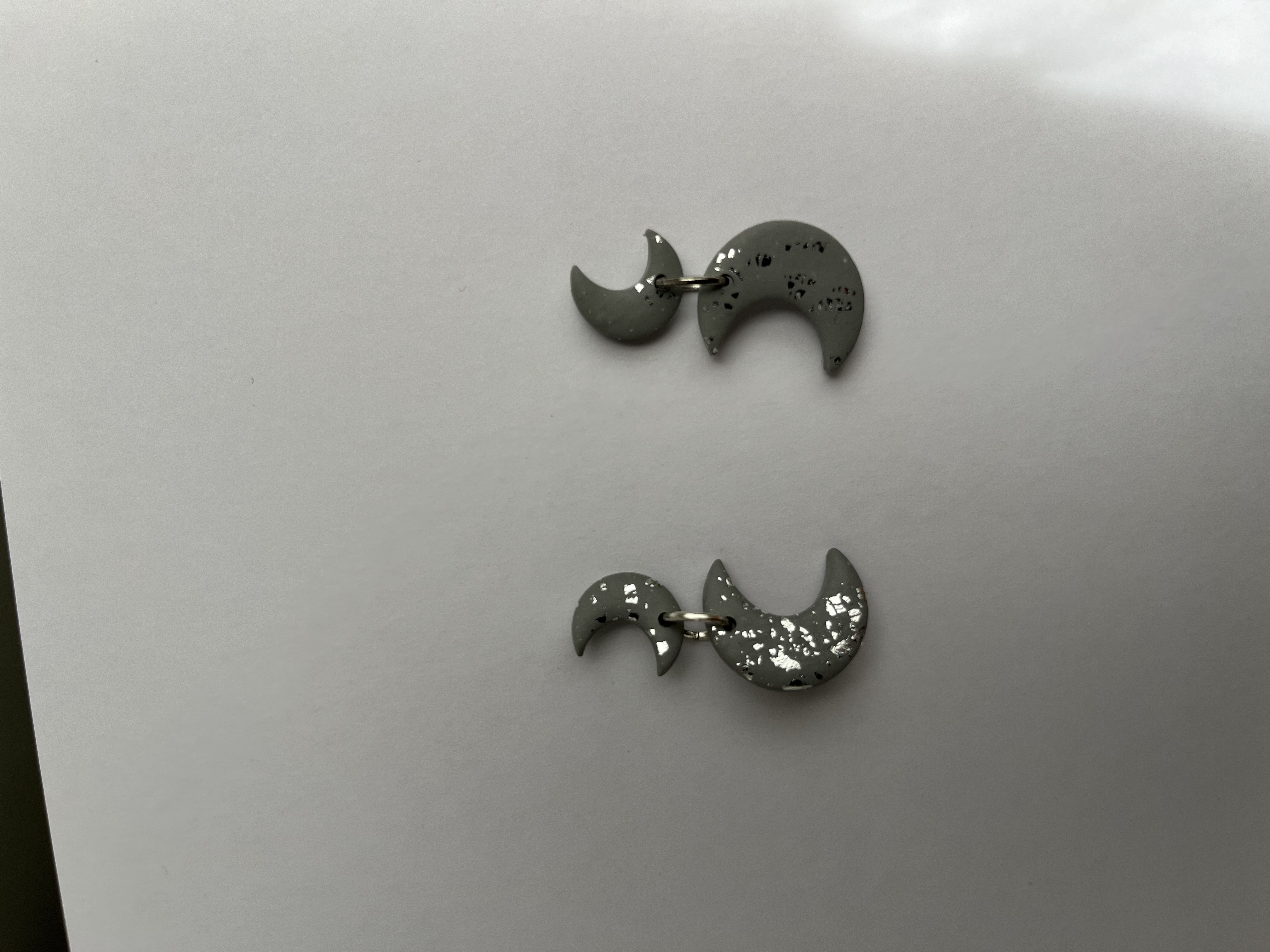 Mini lunas plateadas 