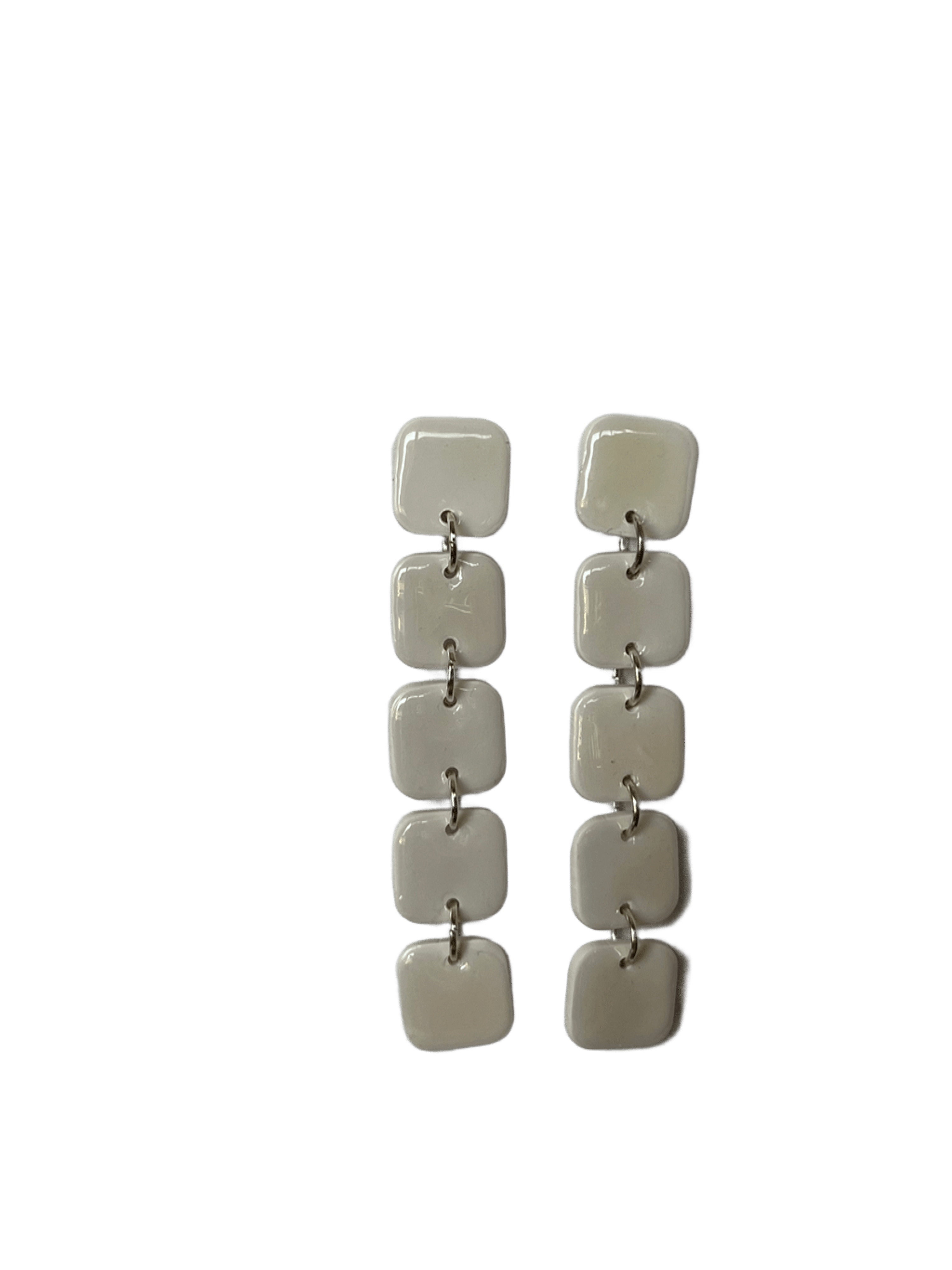 Maxi pendientes blanco hueso 