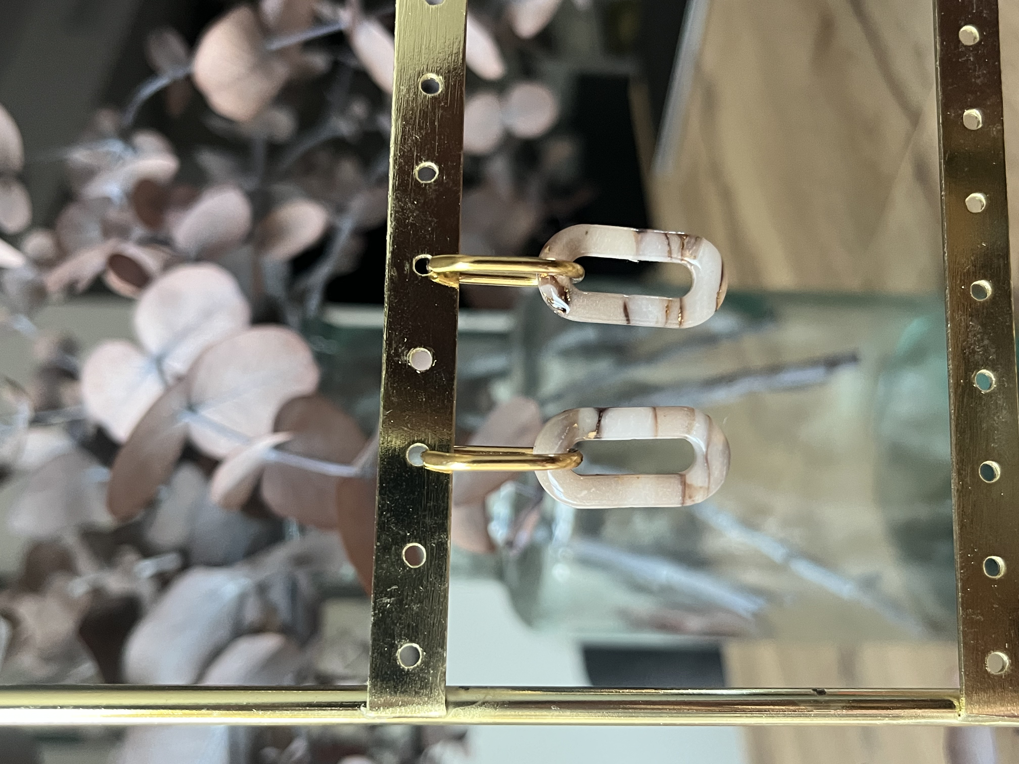 Aro con capsula marmolada 