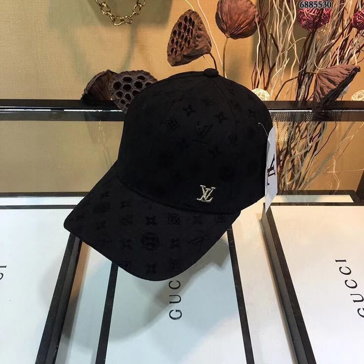 Louis Vuitton Black Cap Description