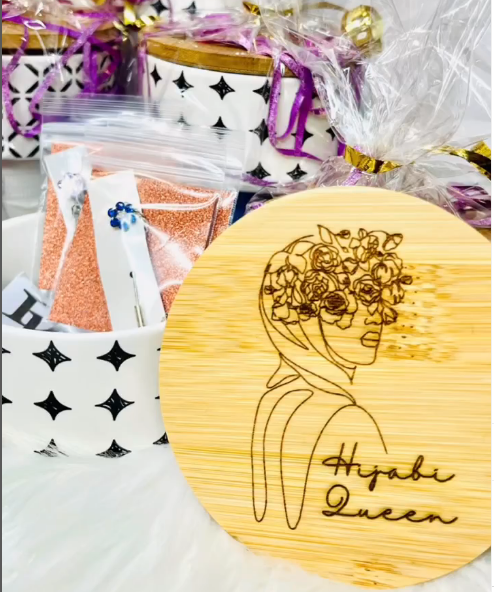 Hijabi Queen Baligha Engraved Pins Box party favor gift