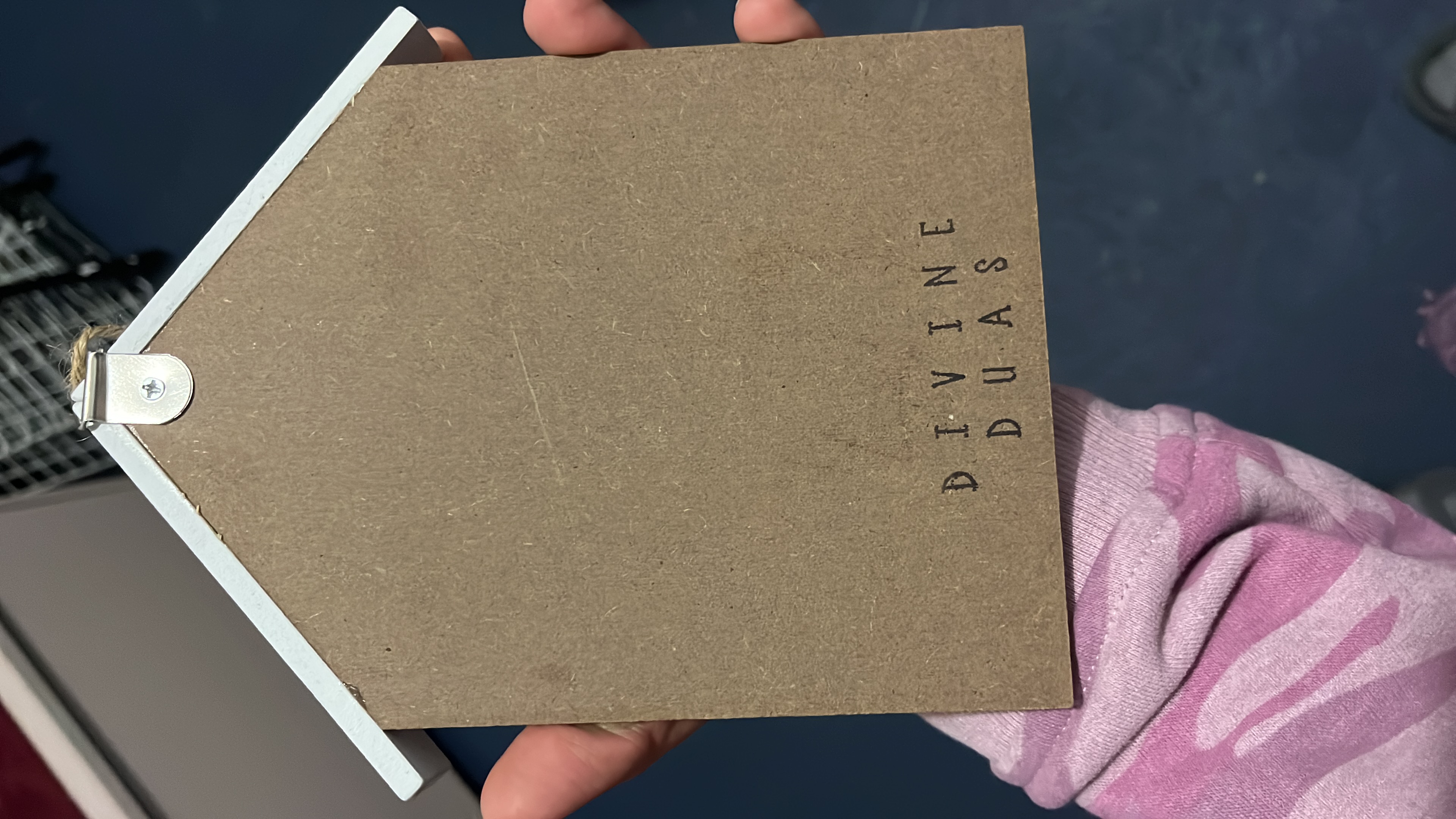 Bismillah Sign Key Holder for Wall, Islamic key organizer hook for wall decor, Muslim Housewarming Gift, Wall mounted Wooden Key Holder