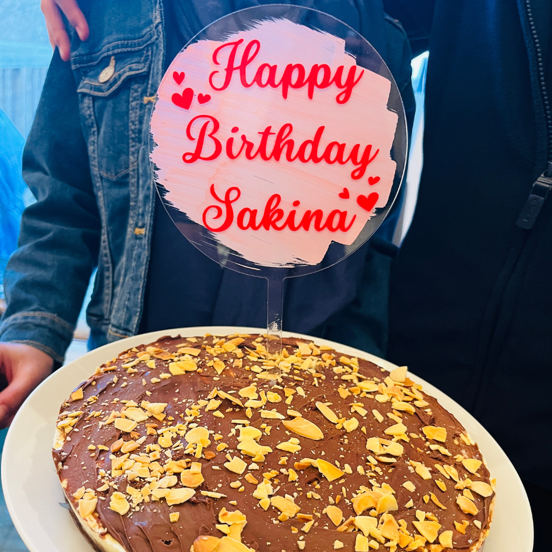 Personalized Round Acrylic Cake Topper – Custom Name, Font & Background Color Birthday Decoration