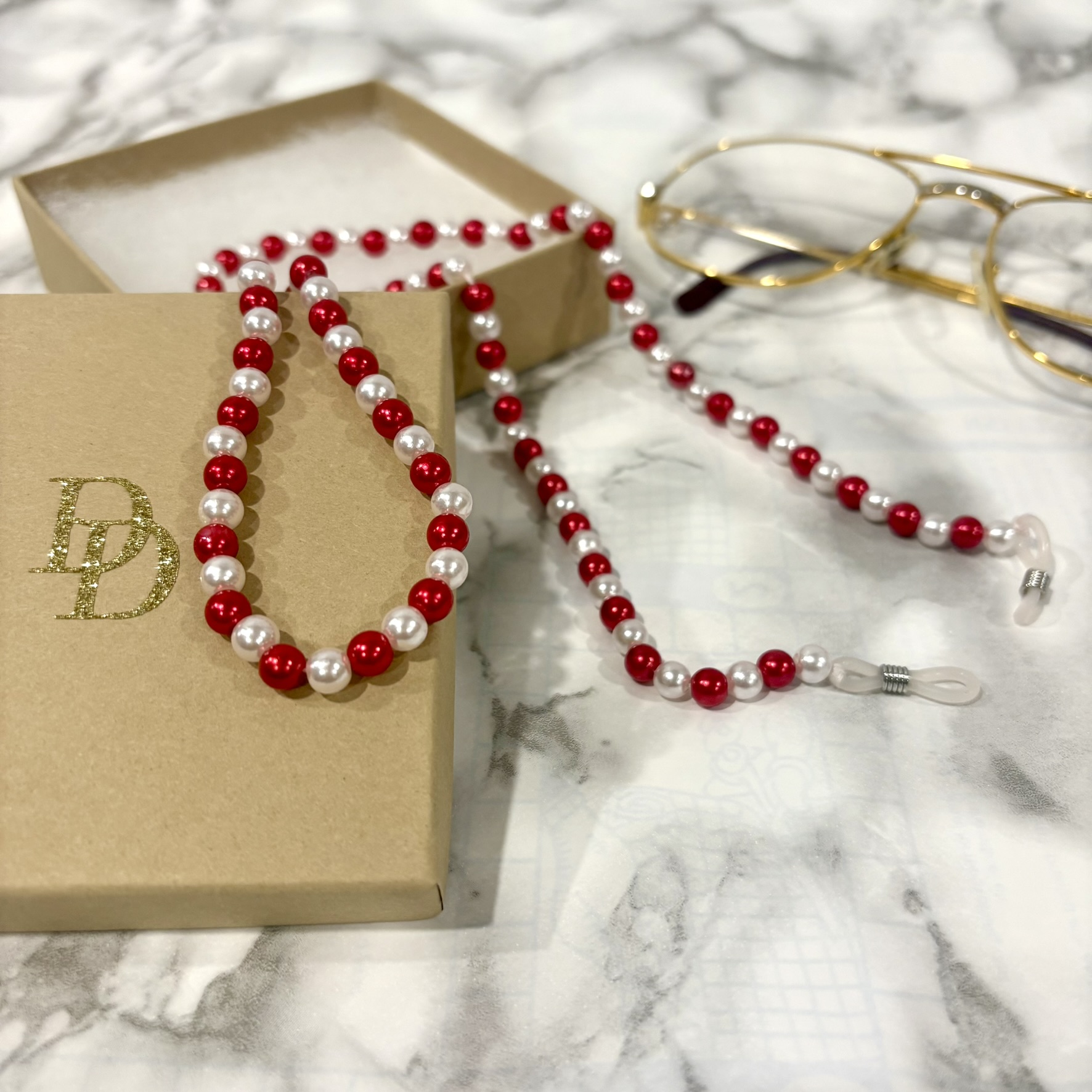 Elegant Beaded Eyeglass Chain for Women – Stylish Glasses Holder Necklace & Sunglass Strap