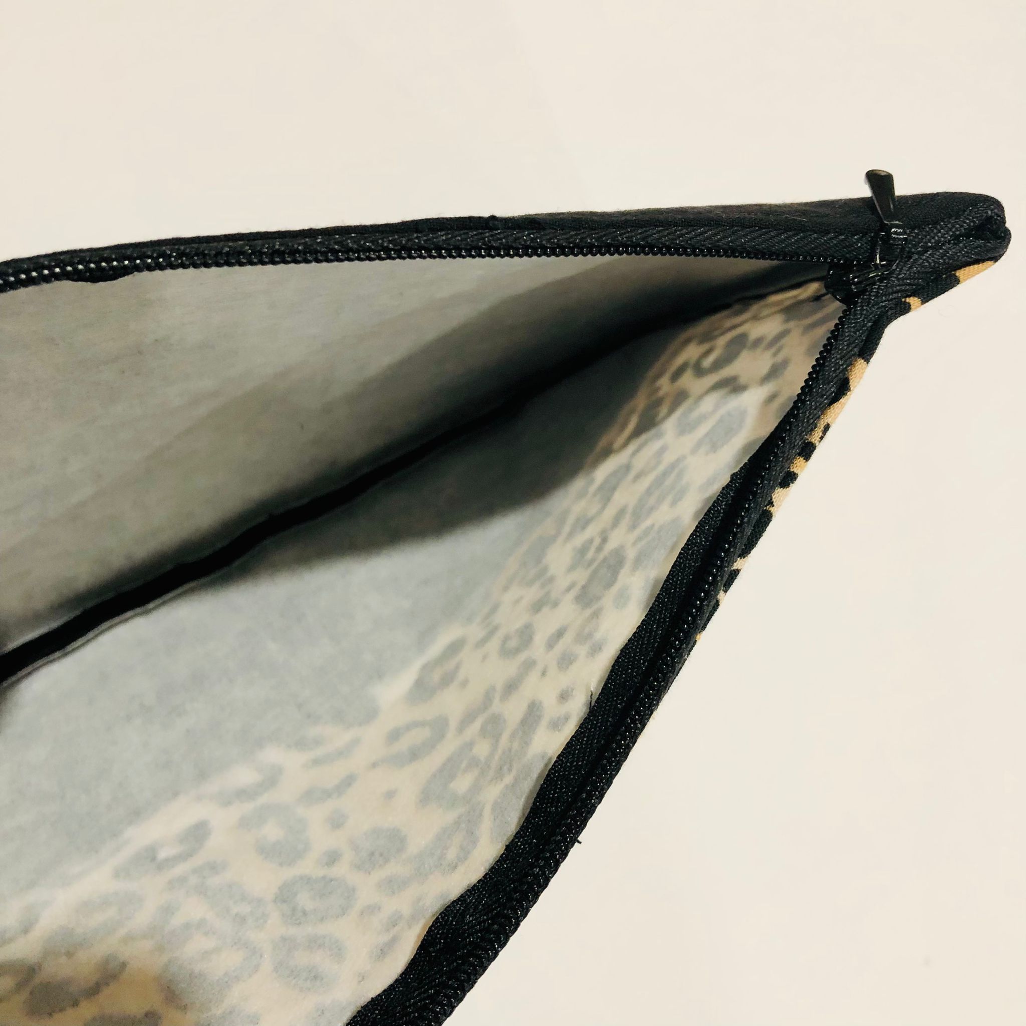 Personalized Leopard pouch, Personalized Gifts, Custom Cheetah zipper pouches, Personalized pencil pouch, Christmas Gifts, Stocking Stuffer