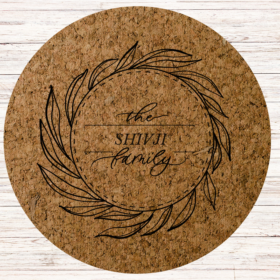 Family Name Engraved Cork Hot Mat Housewarming Kitchen Gift – Heat-Resistant Trivet for Kitchen & Dining