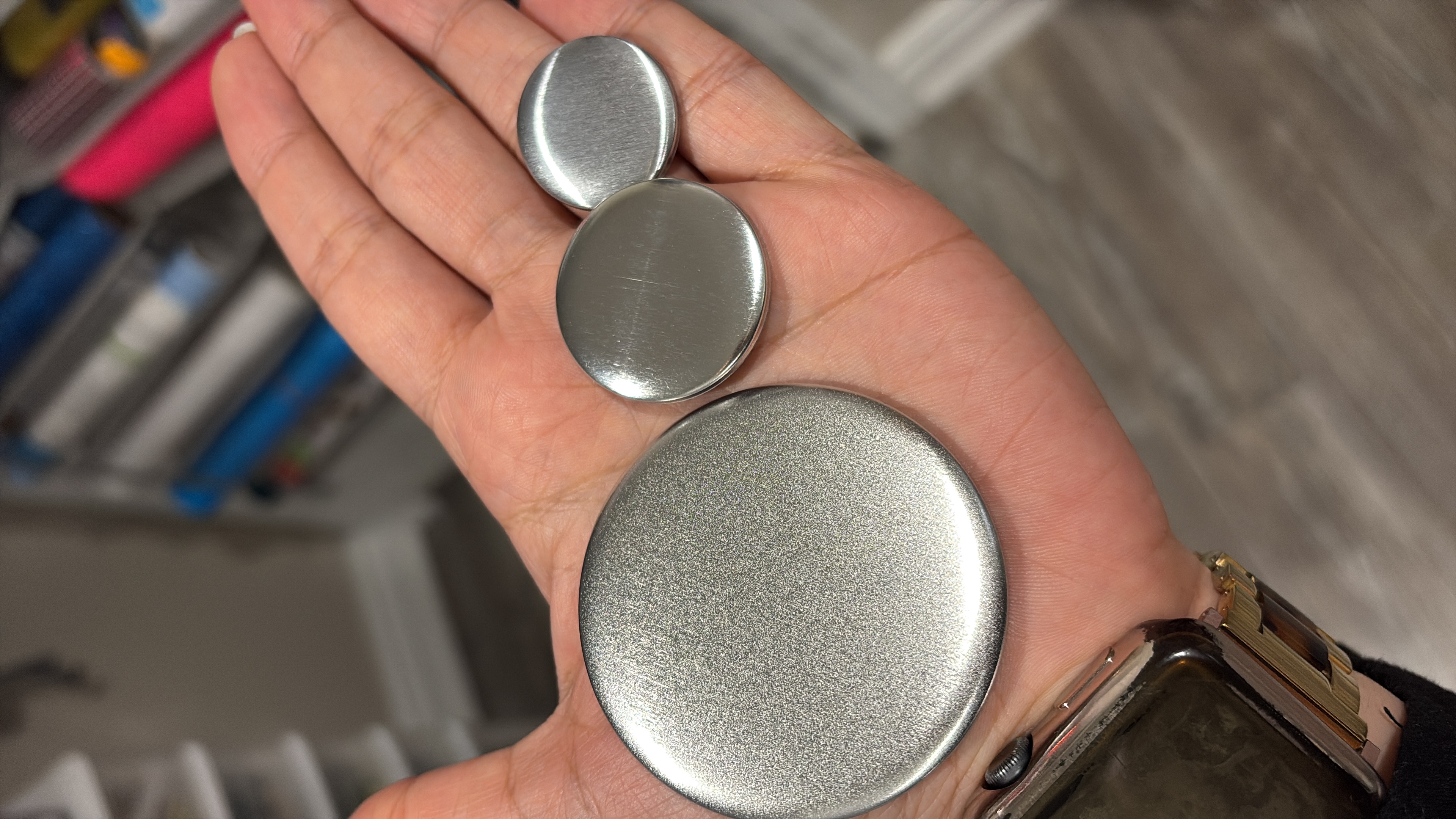 Bibi Zainab Badge Pin – Muharram Tabarruk Gift for Kids | Shia Islamic Favor