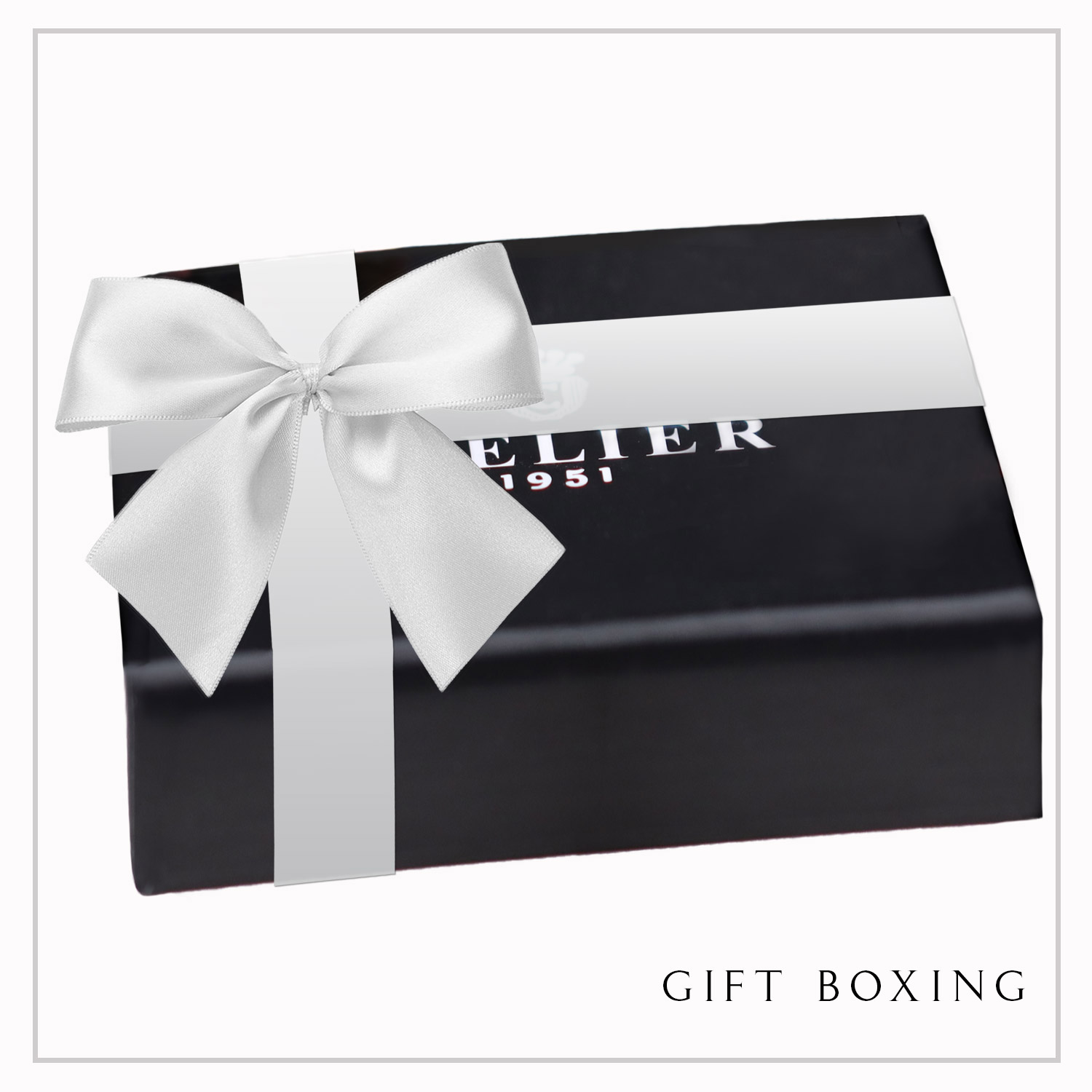 Black Patent Leather Signature Key Holder (035)