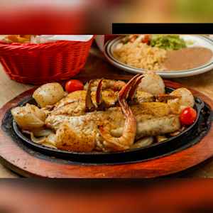 Broiled Seafood Platter Special