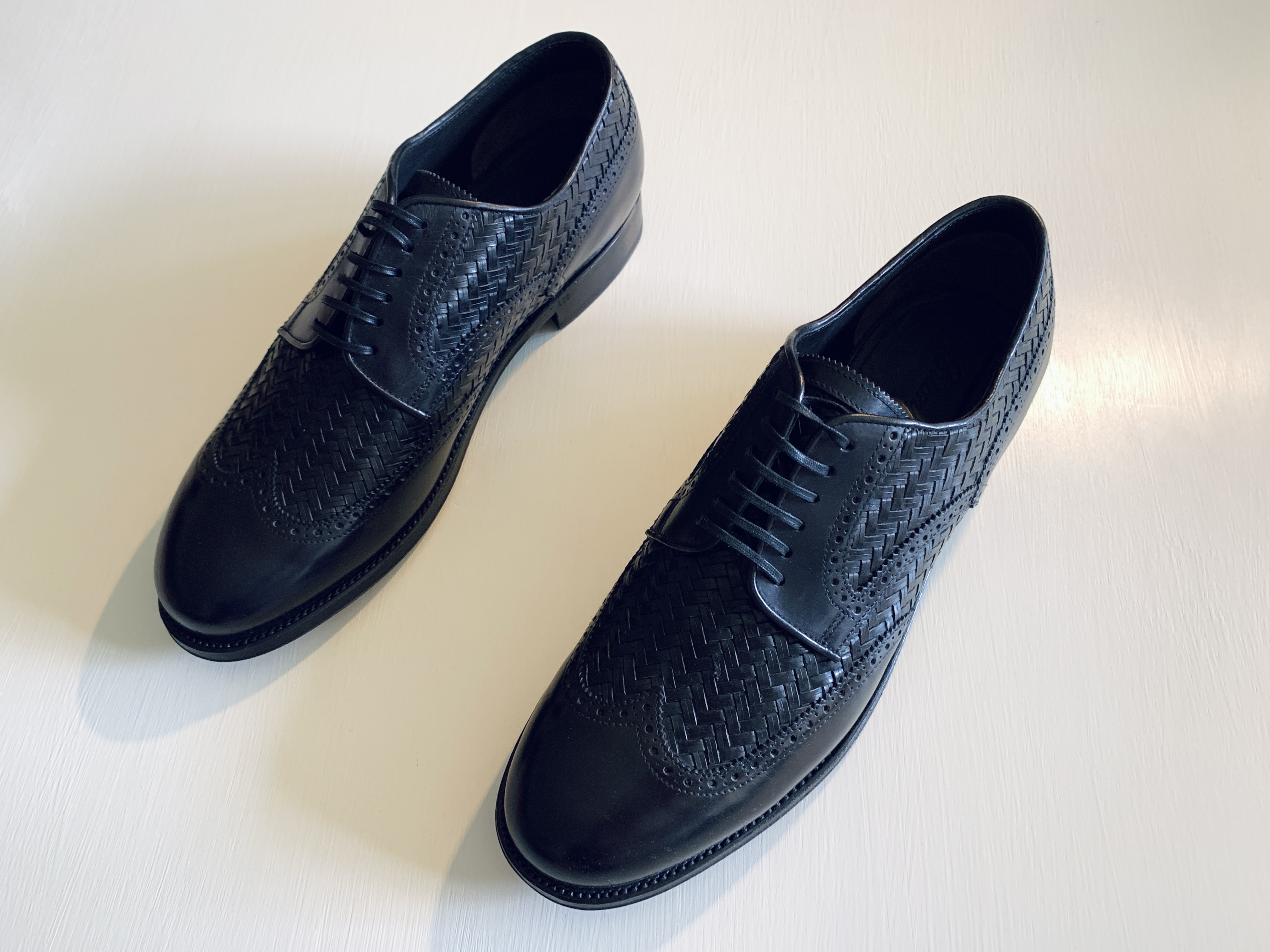 BRIONI Woven Leather Oxford Shoes: PRE-LOVED