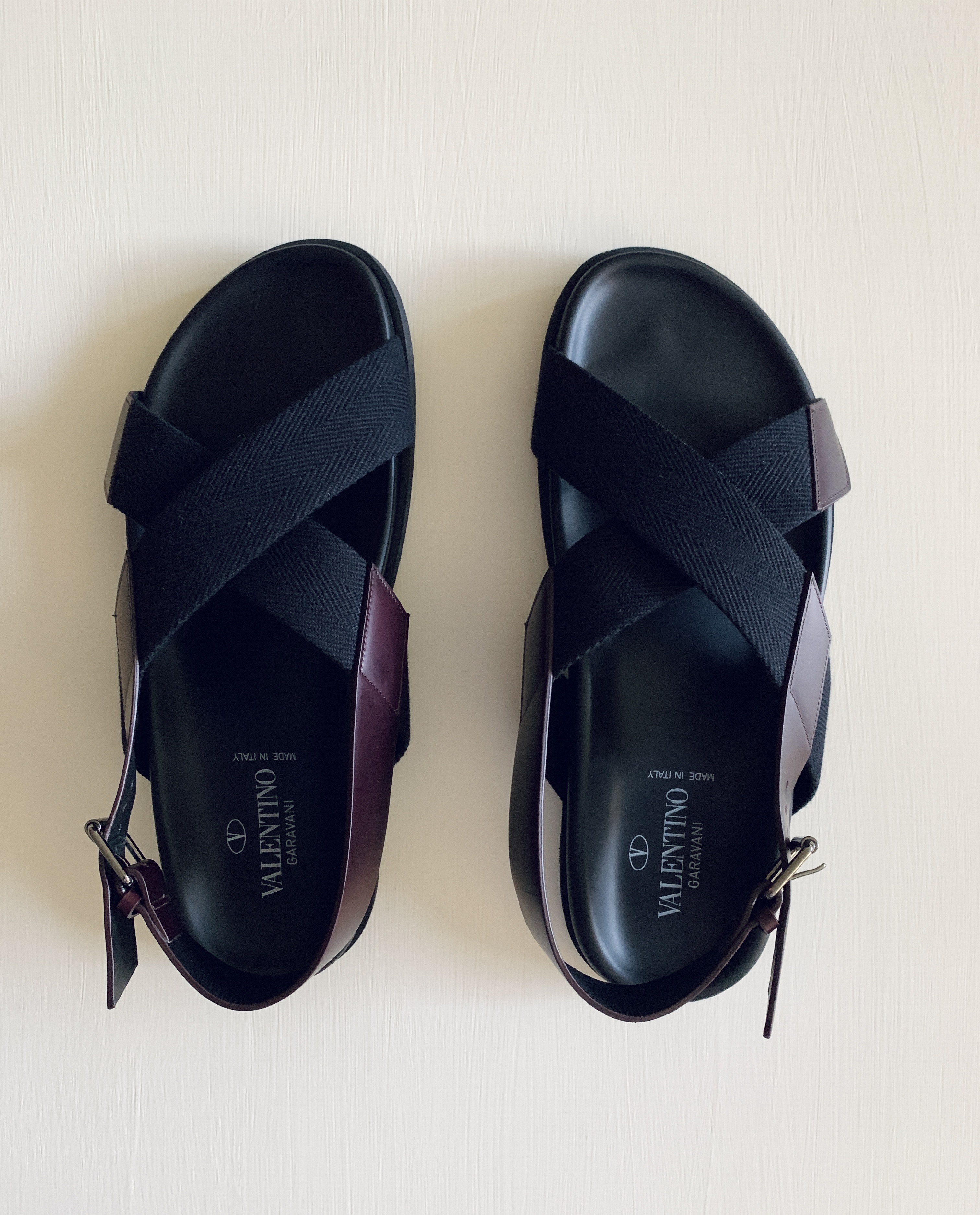 VALENTINO GARAVANI Cross-Strap Sandals