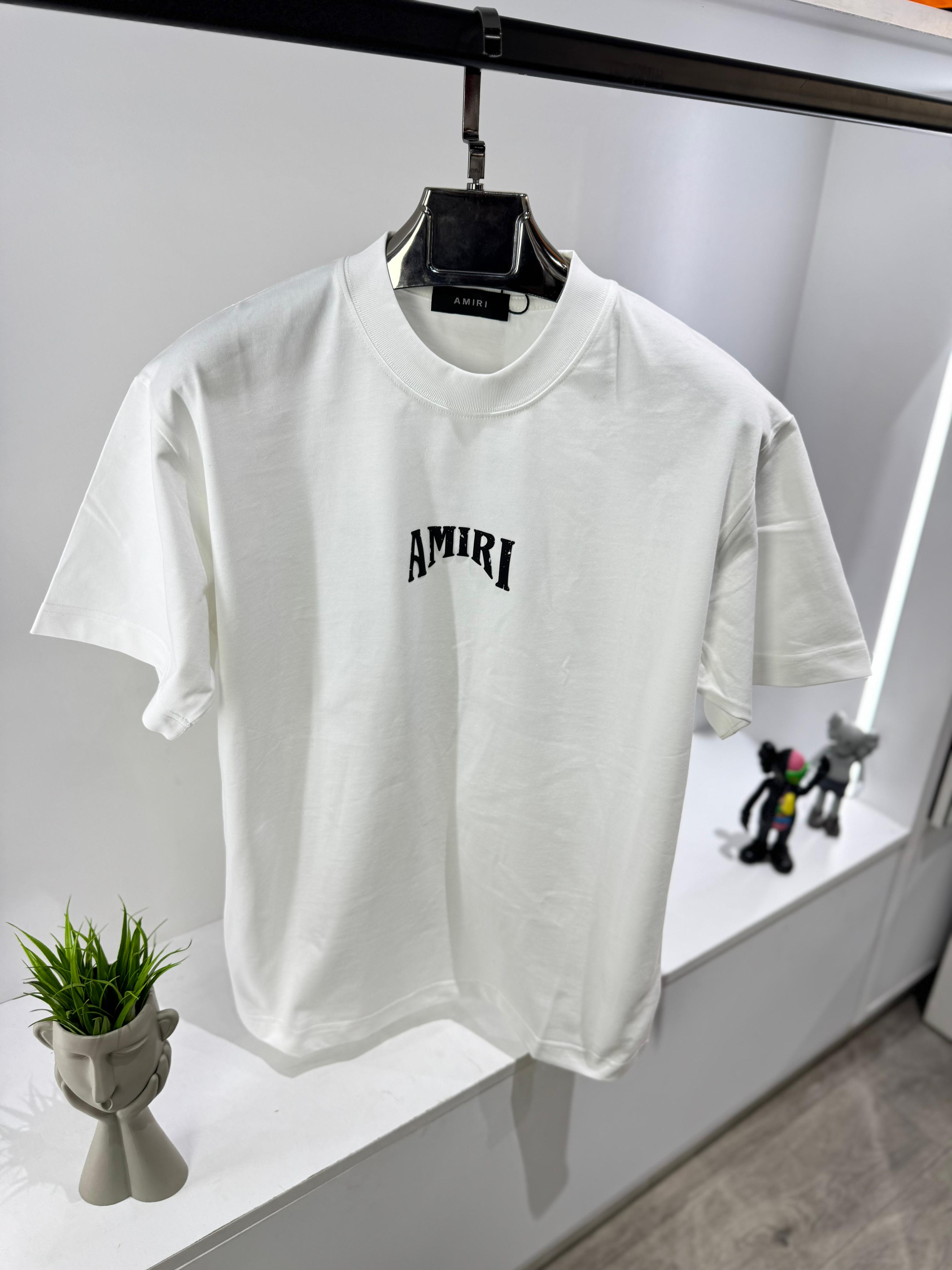 Printed Streetwear T-shirt – Bold Urban Vibe