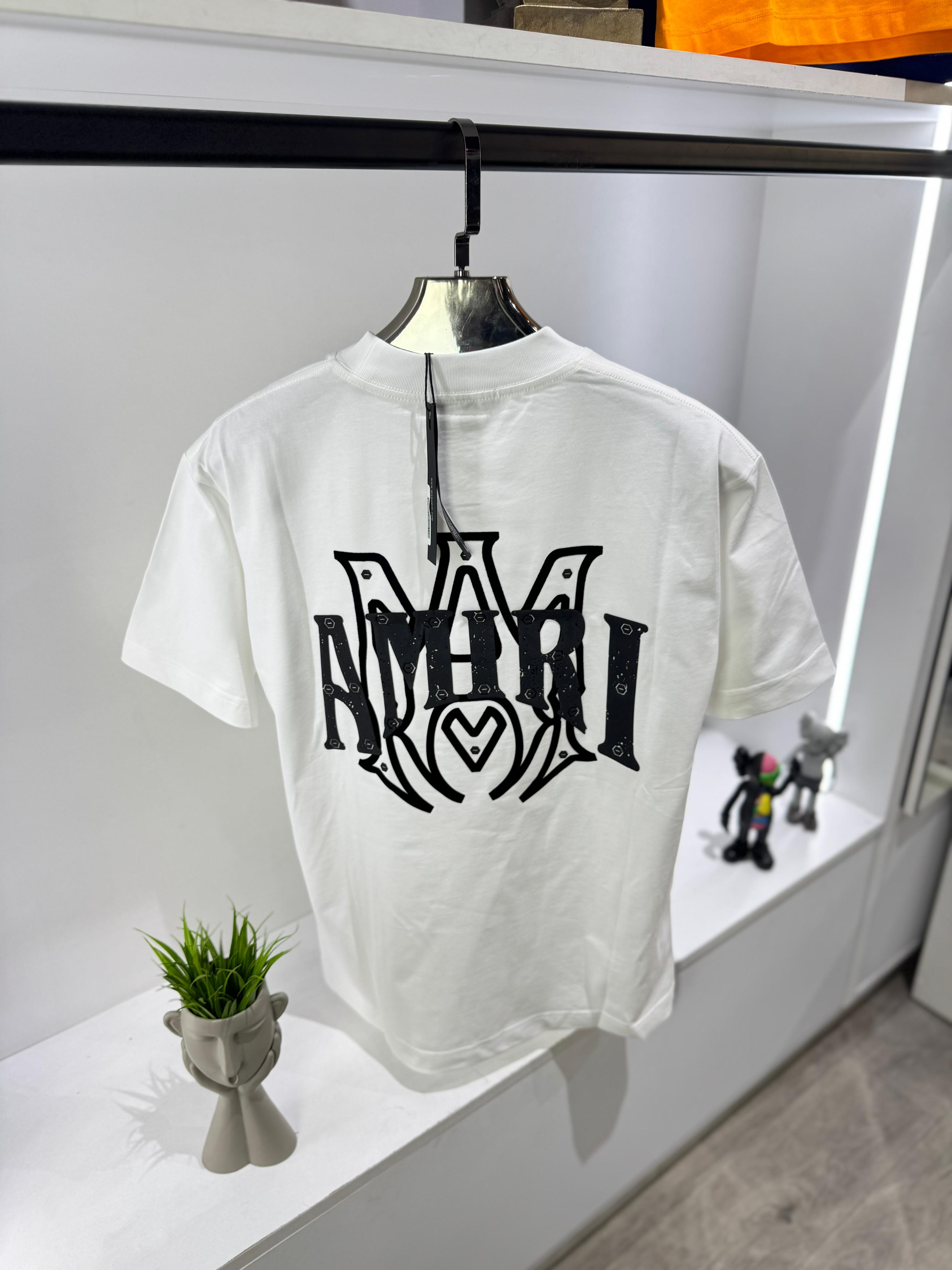 Printed Streetwear T-shirt – Bold Urban Vibe