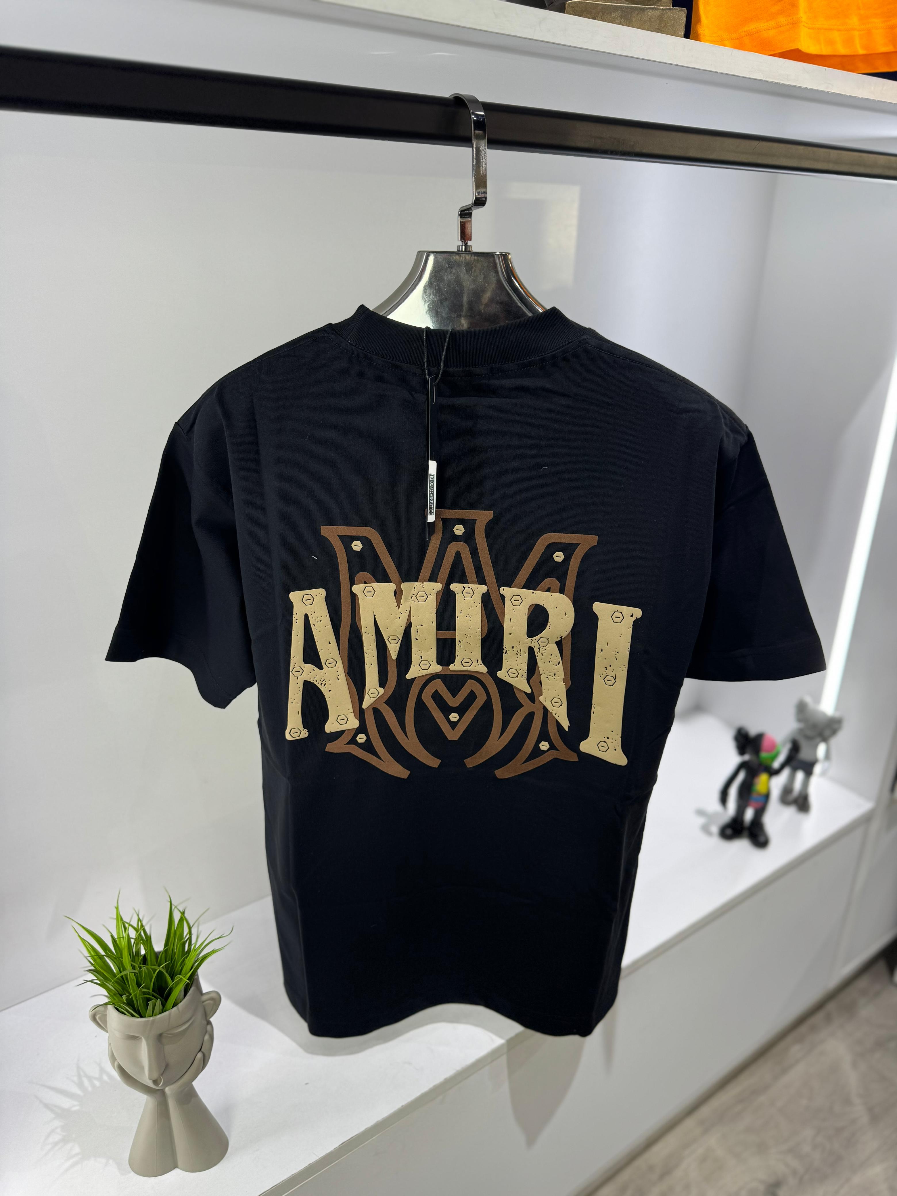 Printed Streetwear T-shirt – Bold Urban Vibe