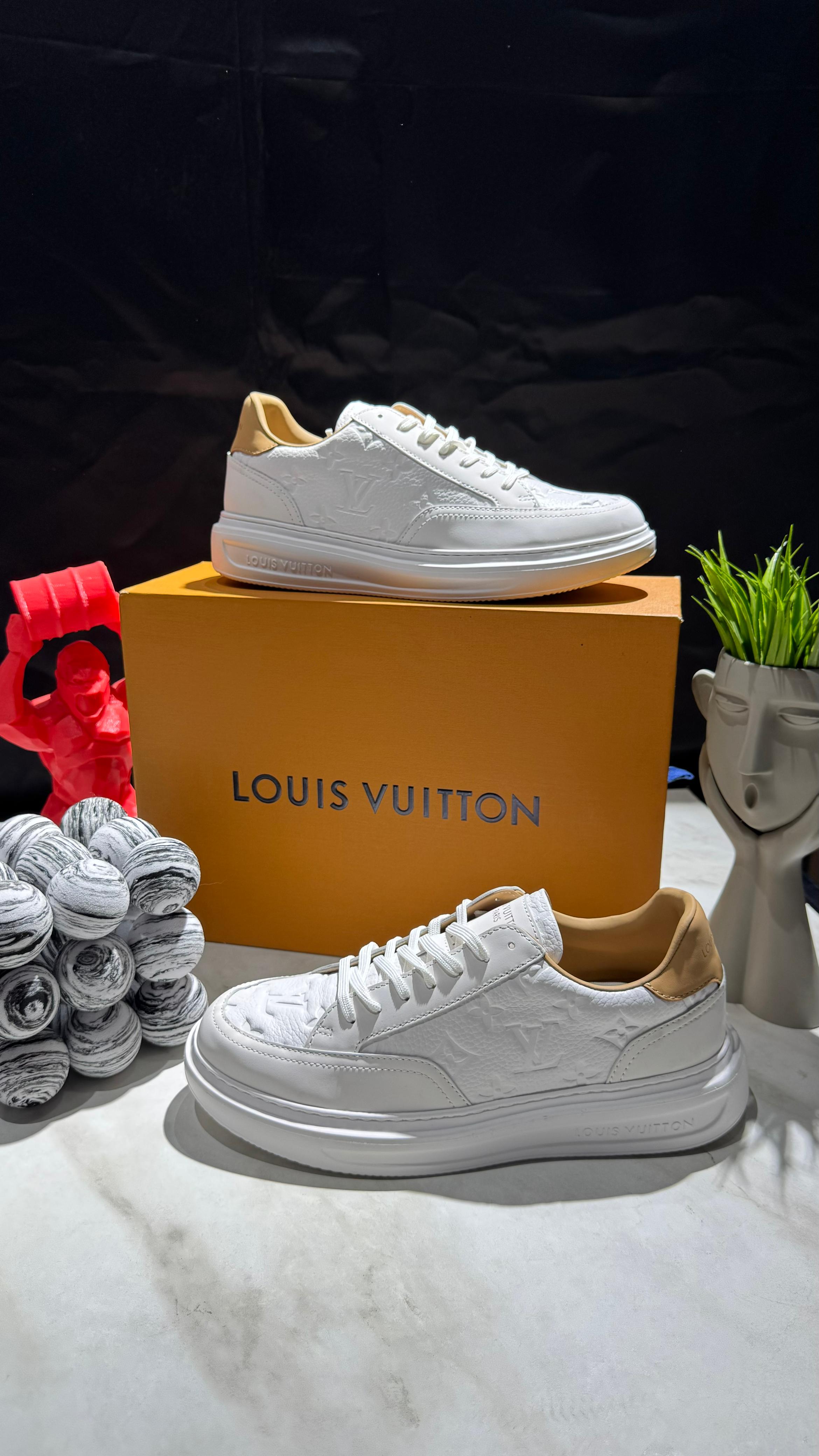 Embossed White Sneakers – Minimalist Luxury