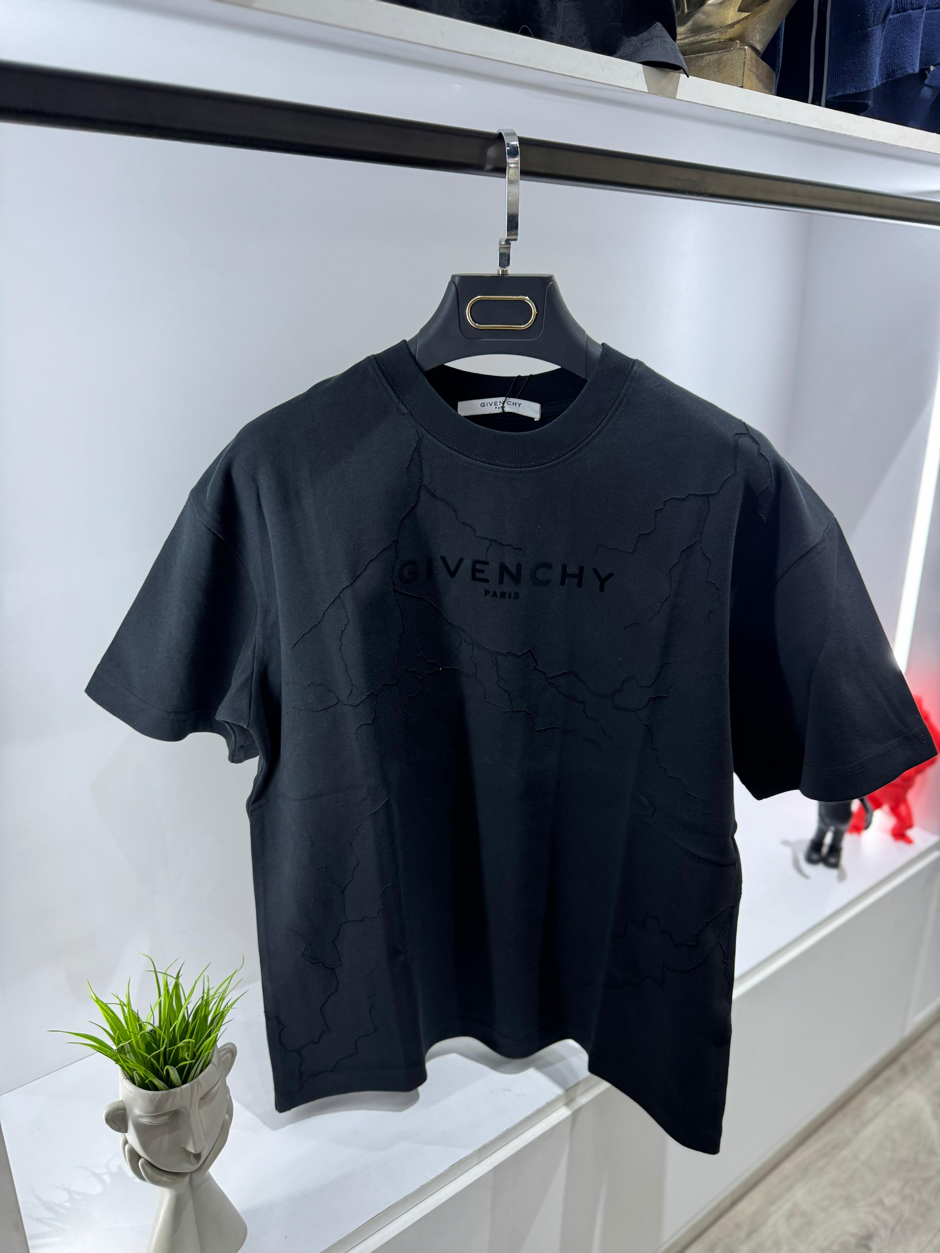 Premium Men's T-Shirt with Embossed Detailing