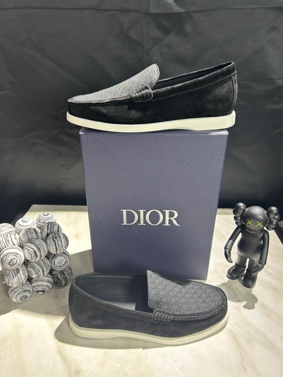 Men's Loafers with Signature Pattern Accent