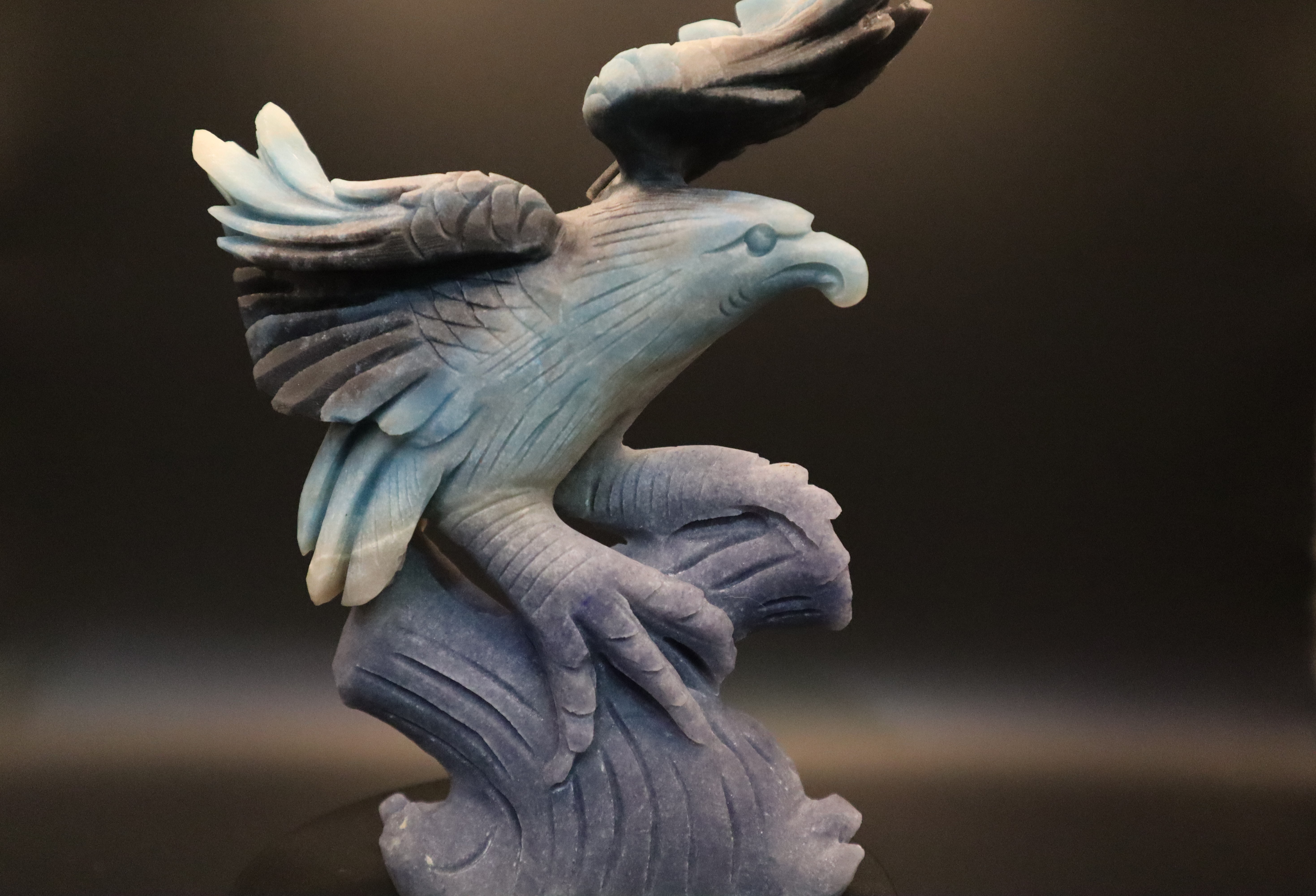 Trolleite Eagle Carving