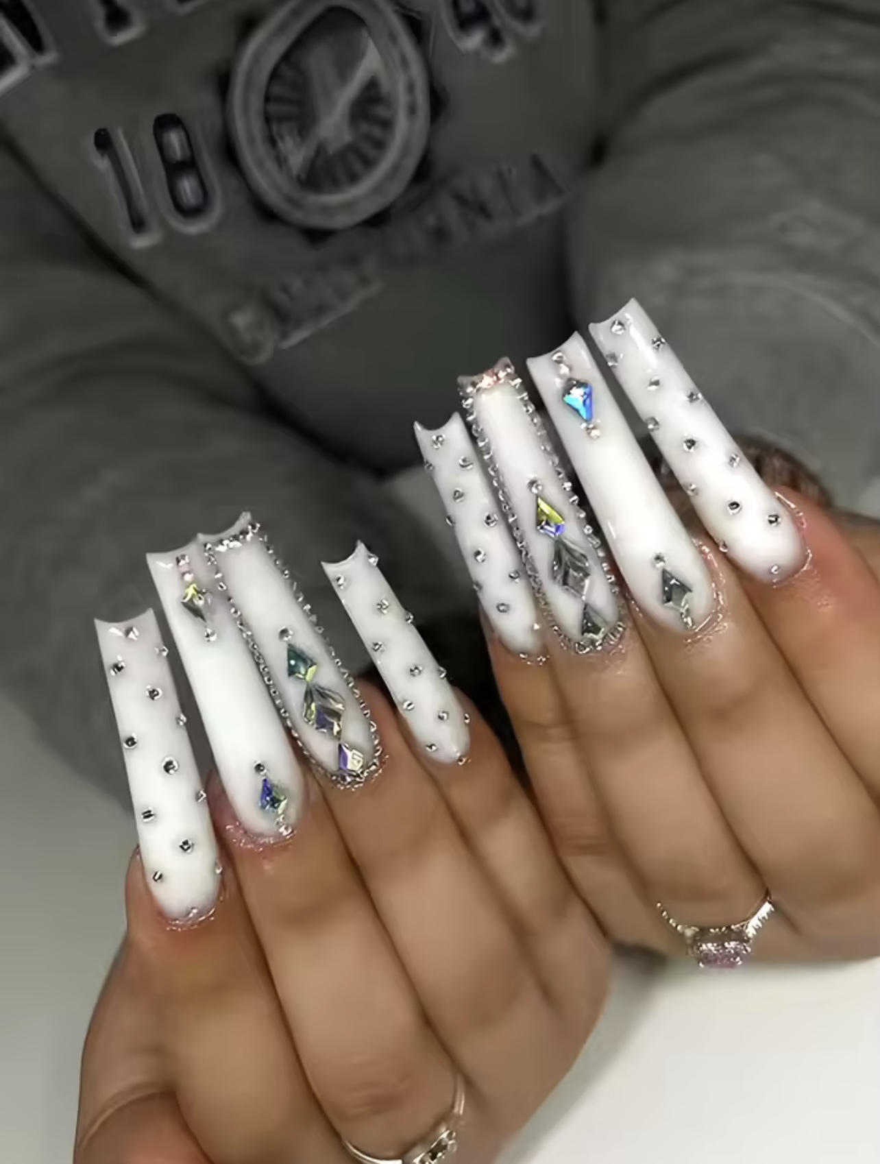 White Bling Press-On Set