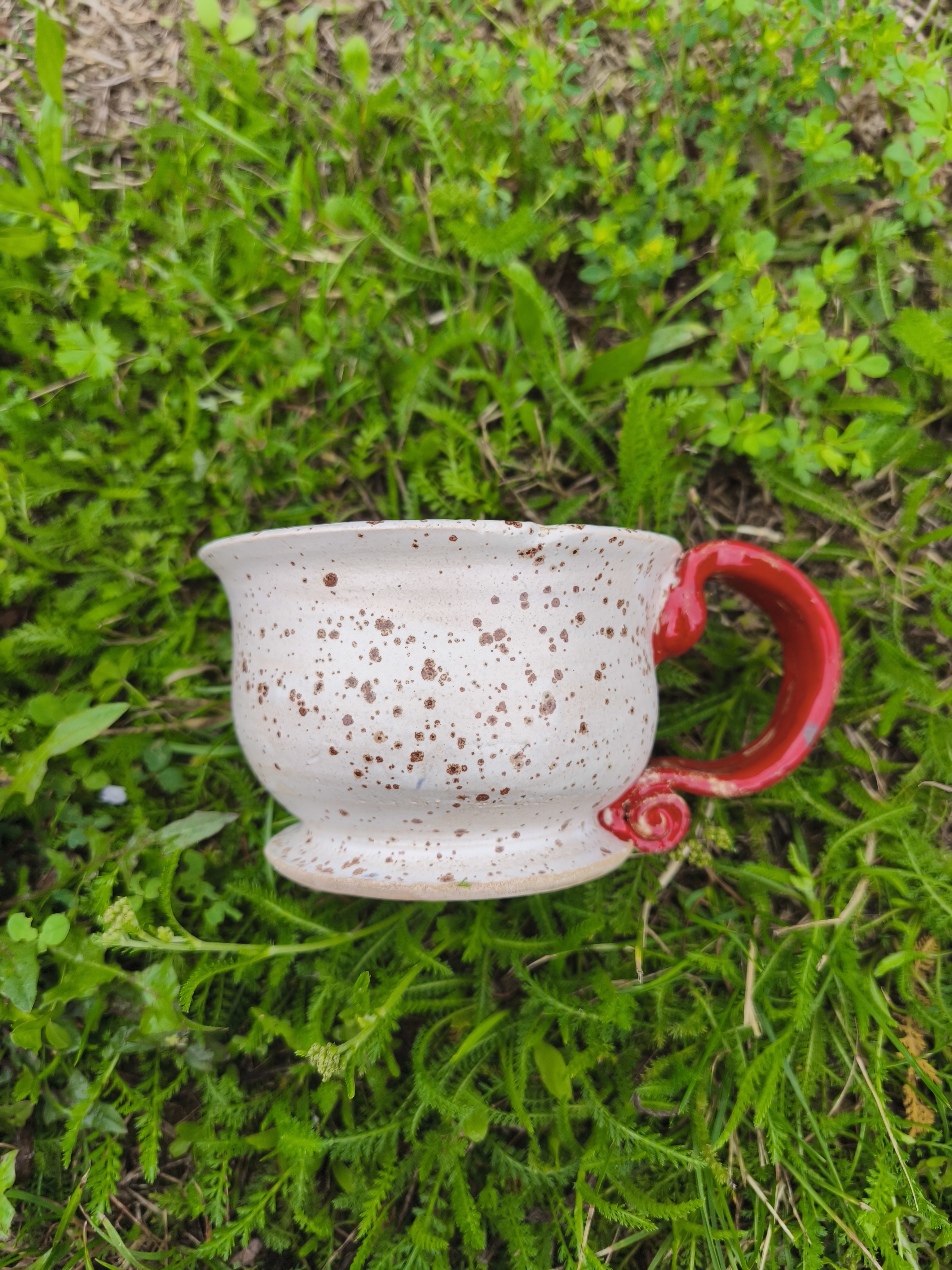 Überraschungs-Tasse