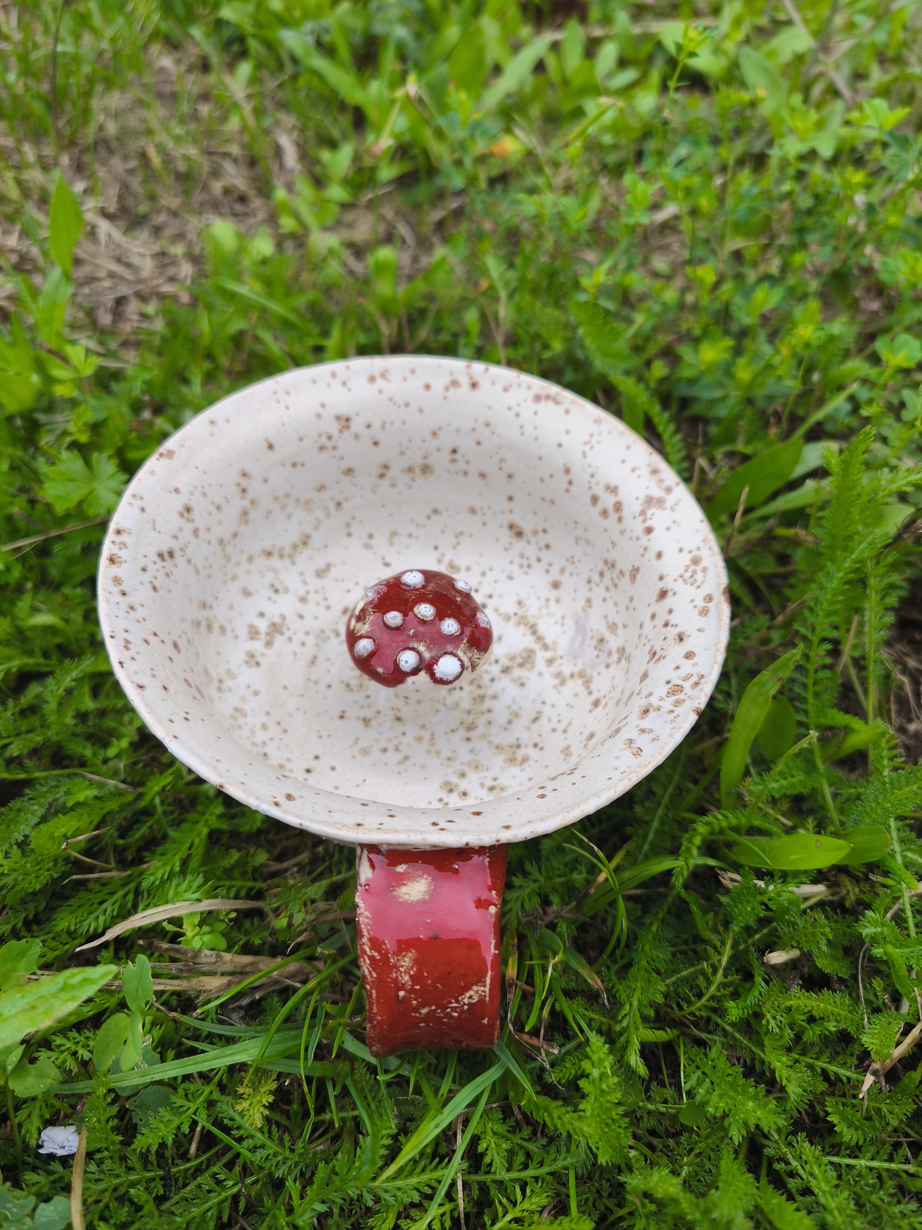 Überraschungs-Tasse