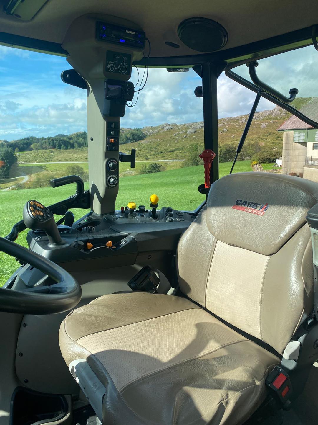 Tracteur Agricole CASE IH Luxxum 120 – 2018 – 1 579 h