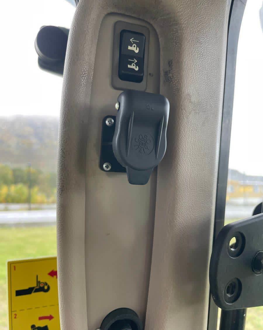 Tracteur Agricole John Deere 6330 – 2007 – 7 664 h – 40 km/h