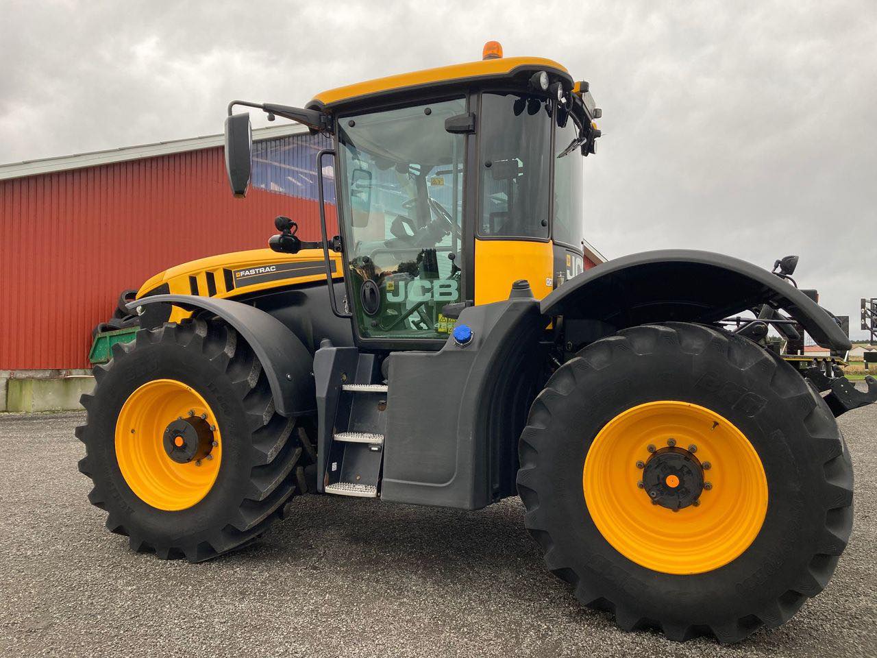 Tracteur Agricole JCB Fastrac 4220 – 2020 – 3 263 h