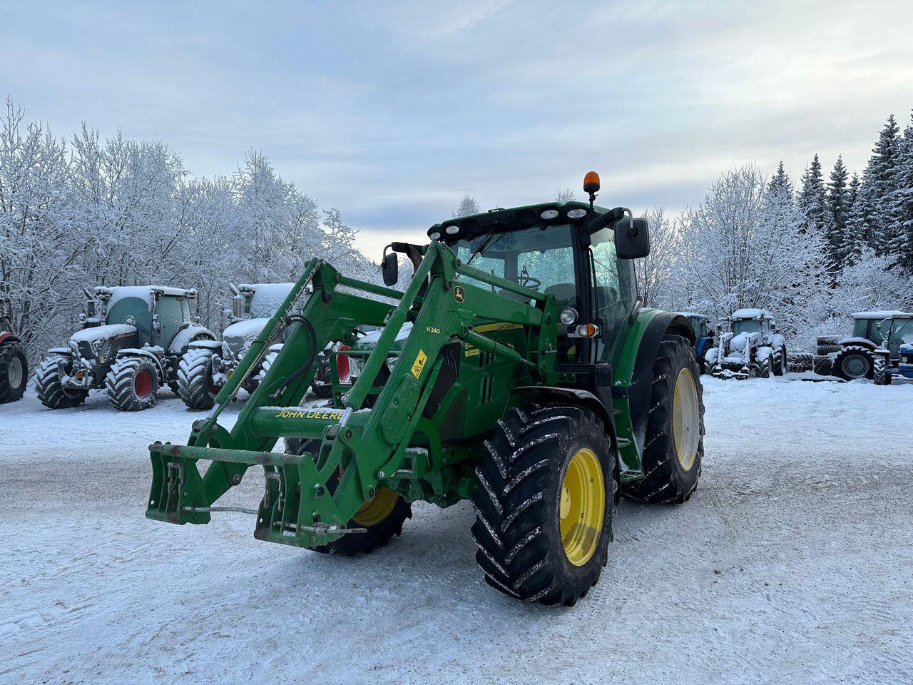 Tracteur Agricole John Deere 4220 – 2013 – 2 510 h