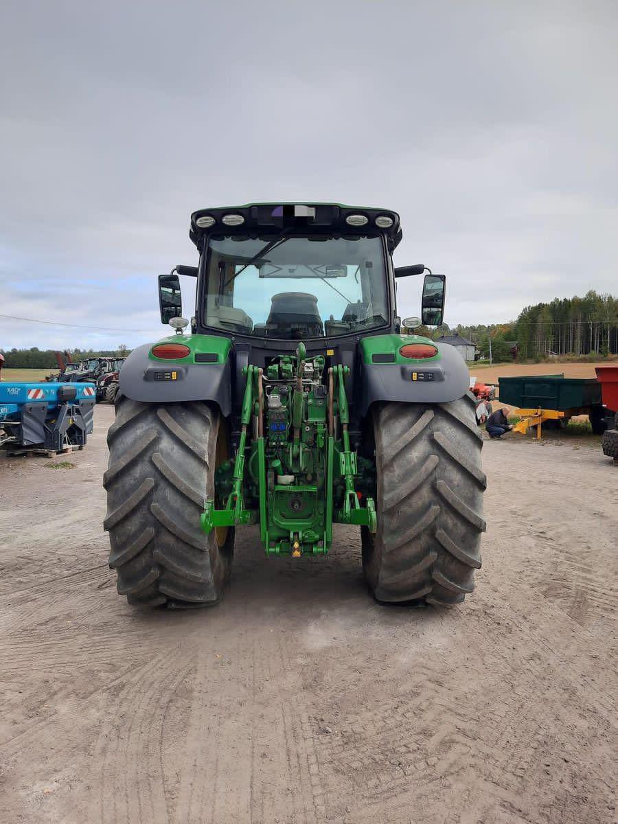 Tracteur Agricole John Deere 6155R – 2016 – 5 685 h