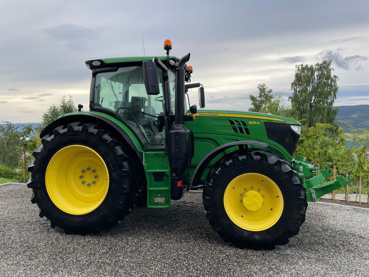 Tracteur Agricole John Deere 6155R – 2018 – 2 875 h