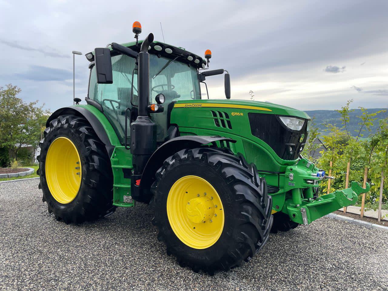 Tracteur Agricole John Deere 6155R – 2018 – 2 875 h