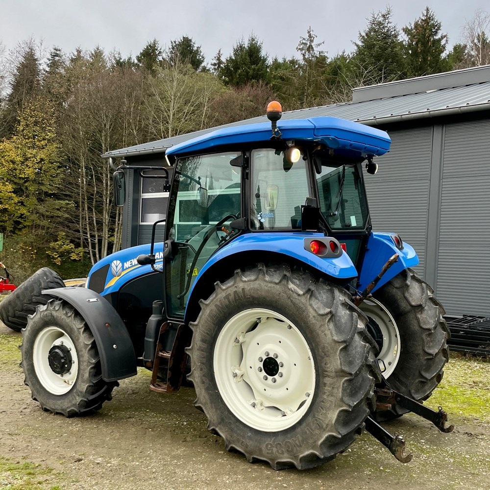 Tracteur Agricole New Holland TD5.95 – 95 ch – 973 h