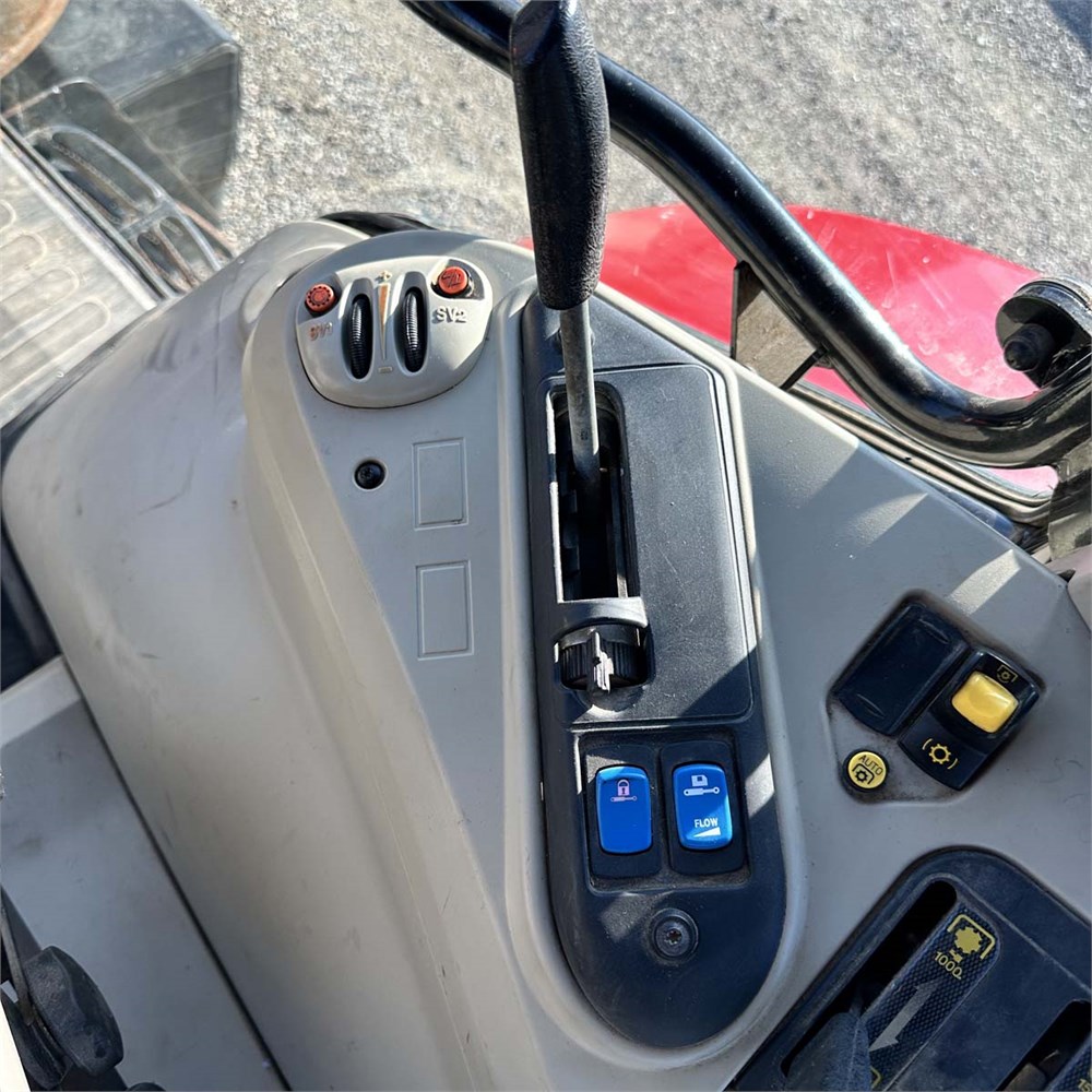 Tracteur Massey Ferguson 6615 Dyna 6 – 150 ch – Année 2014 – 5 390 h