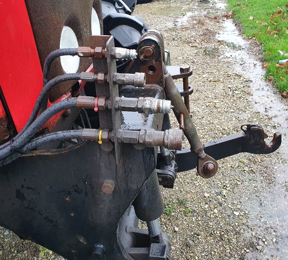 Tracteur Massey Ferguson 7480 Dyna VT – 147 ch – Année 2004 – 2 600 heures