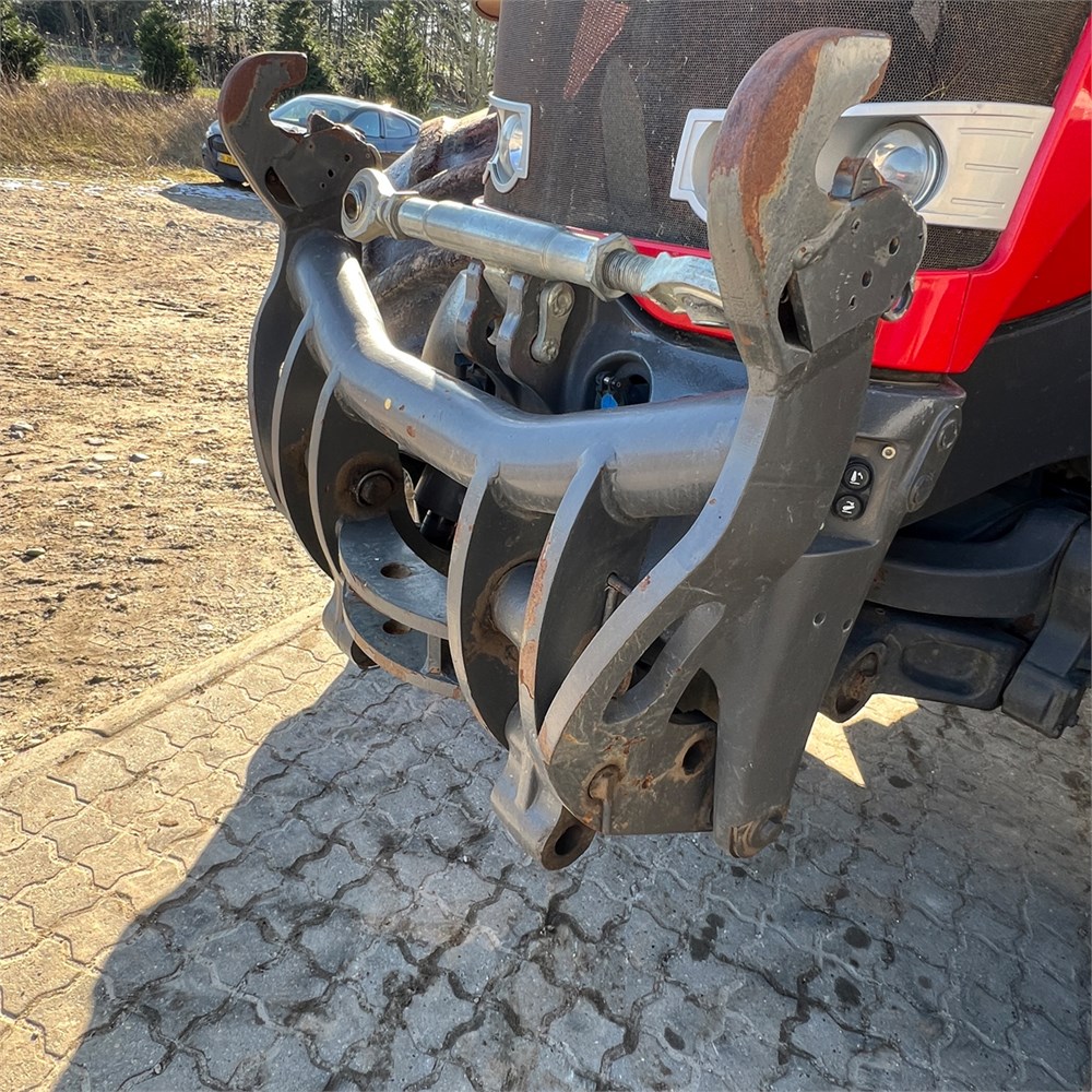 Tracteur Massey Ferguson 8660 Dyna VT – 305 ch – Année 2013 – 9 200 heures