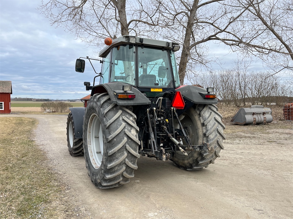 Tracteur Massey Ferguson 6280-4 – 133 ch – Année 2000 – 3 763 heures