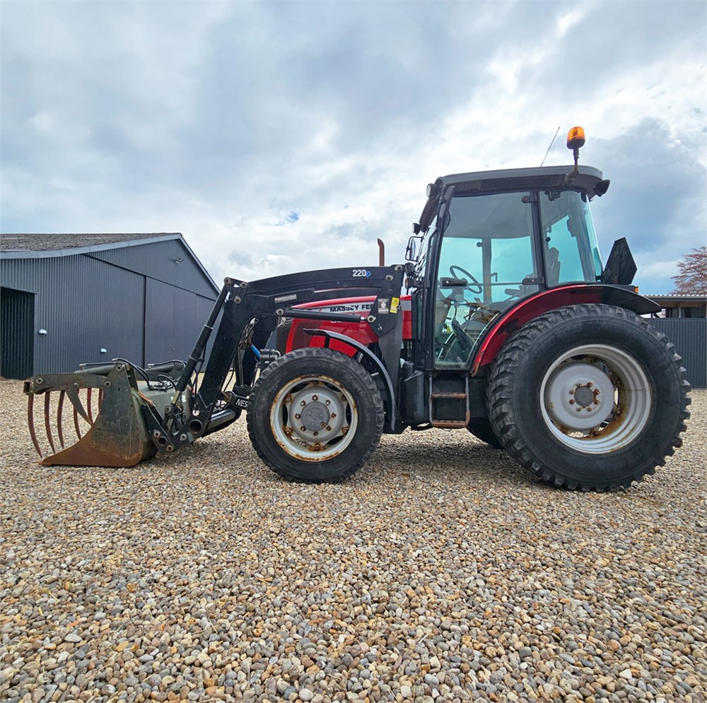Massey Ferguson 3625 – 69 ch – 2013 – 3 448 heures